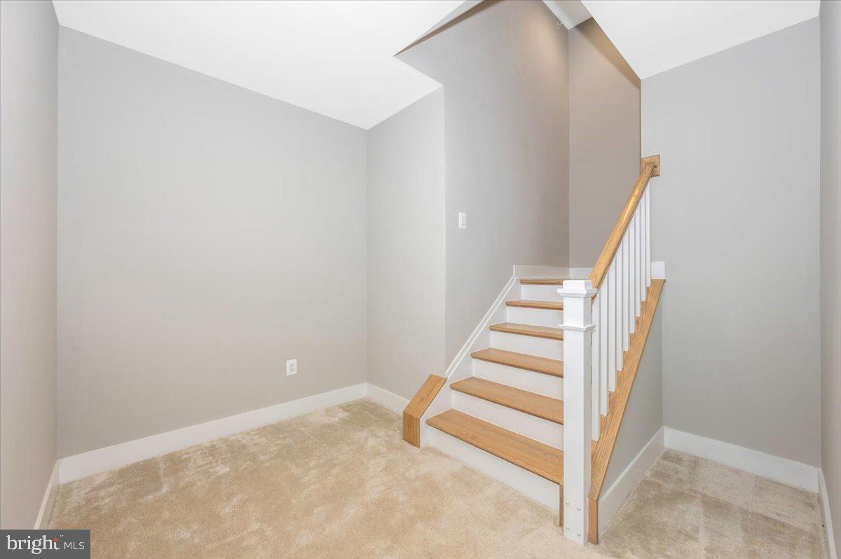 MT. PROSPECT - Residential