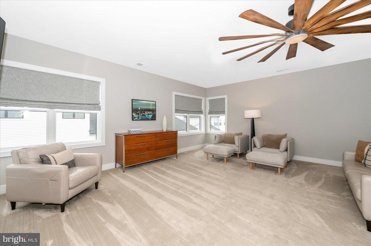 MT. PROSPECT - Residential