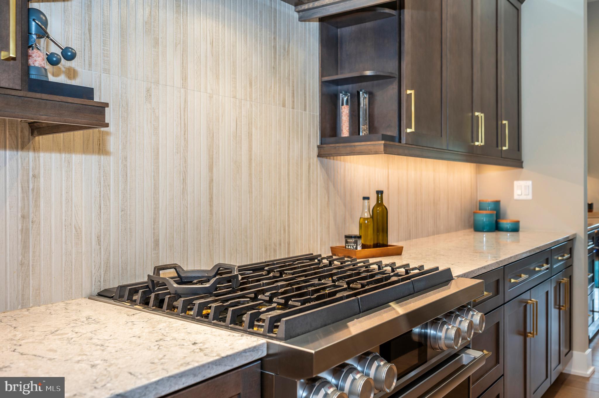 MT. PROSPECT - Residential