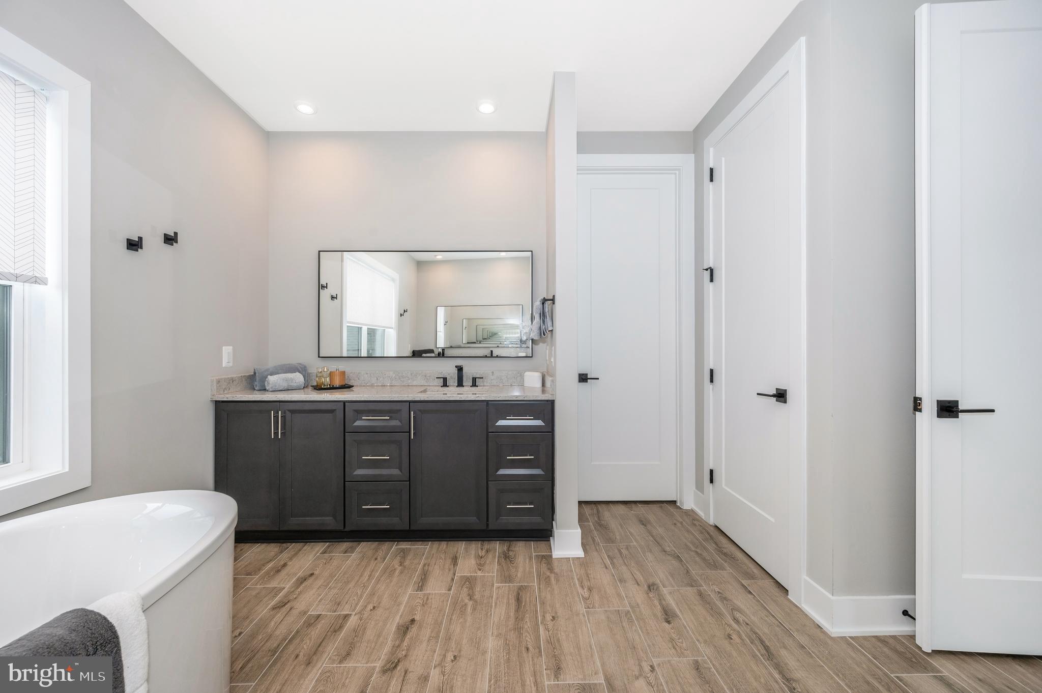 MT. PROSPECT - Residential