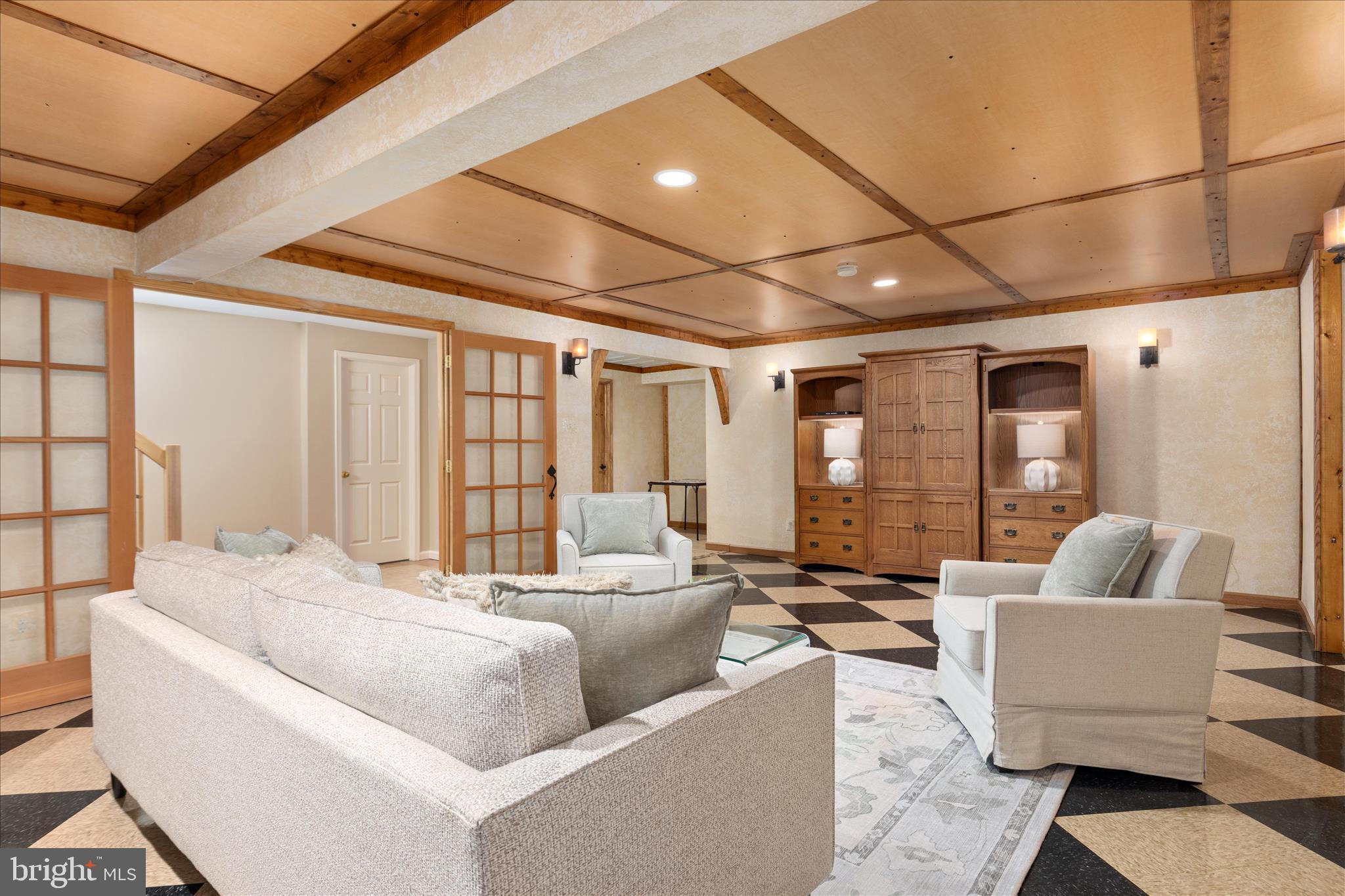 CROSSPOINTE - Residential