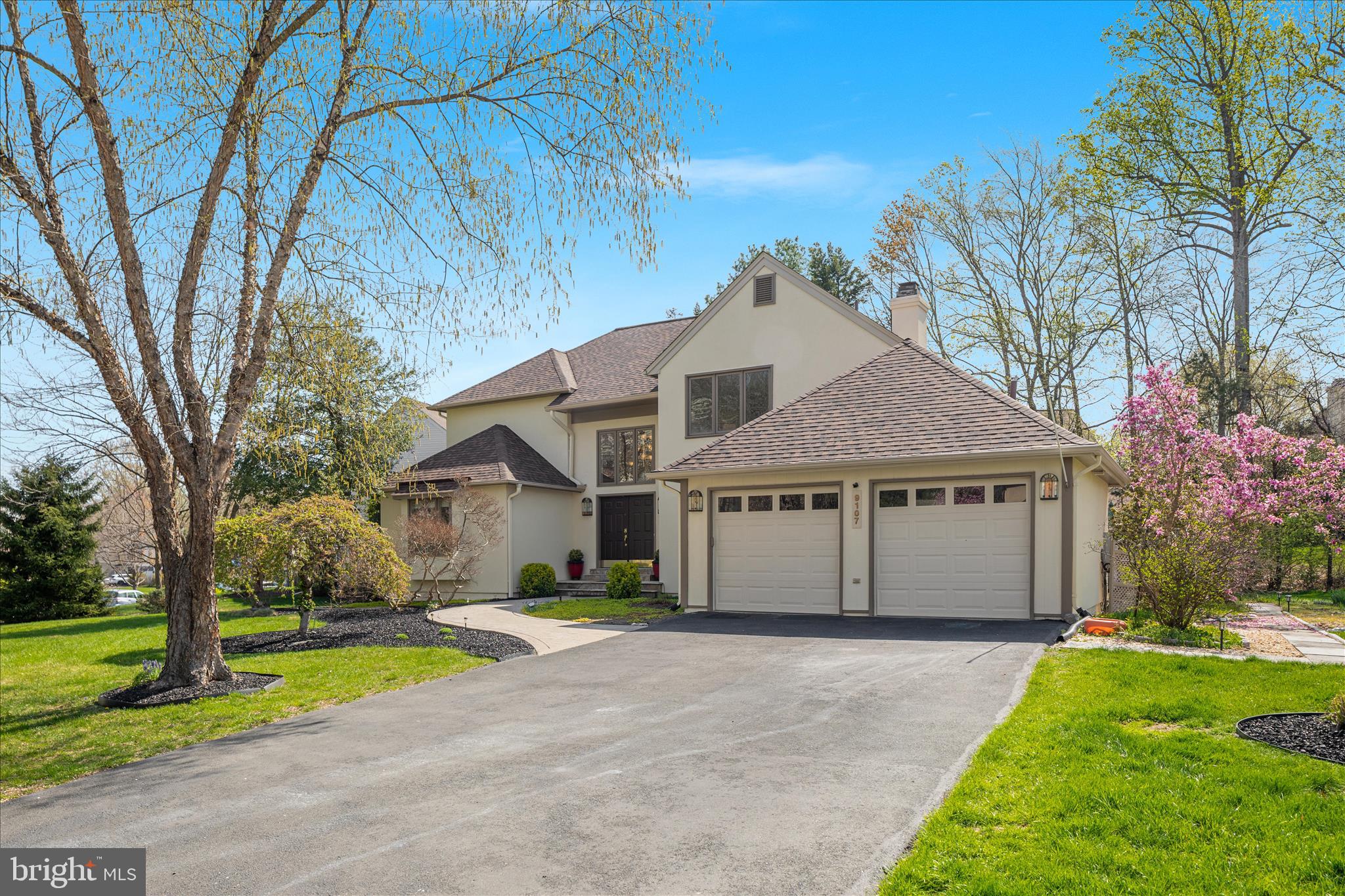 CROSSPOINTE - Residential