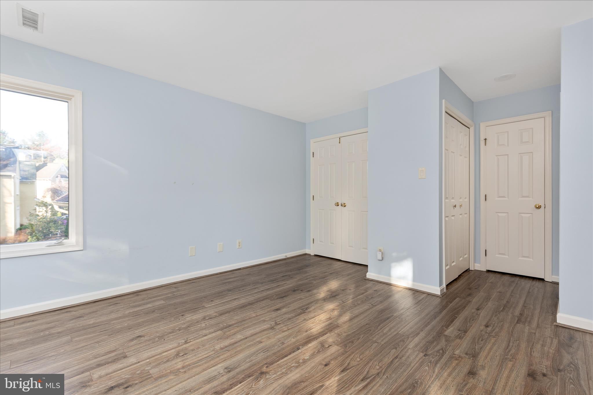 CROSSPOINTE - Residential