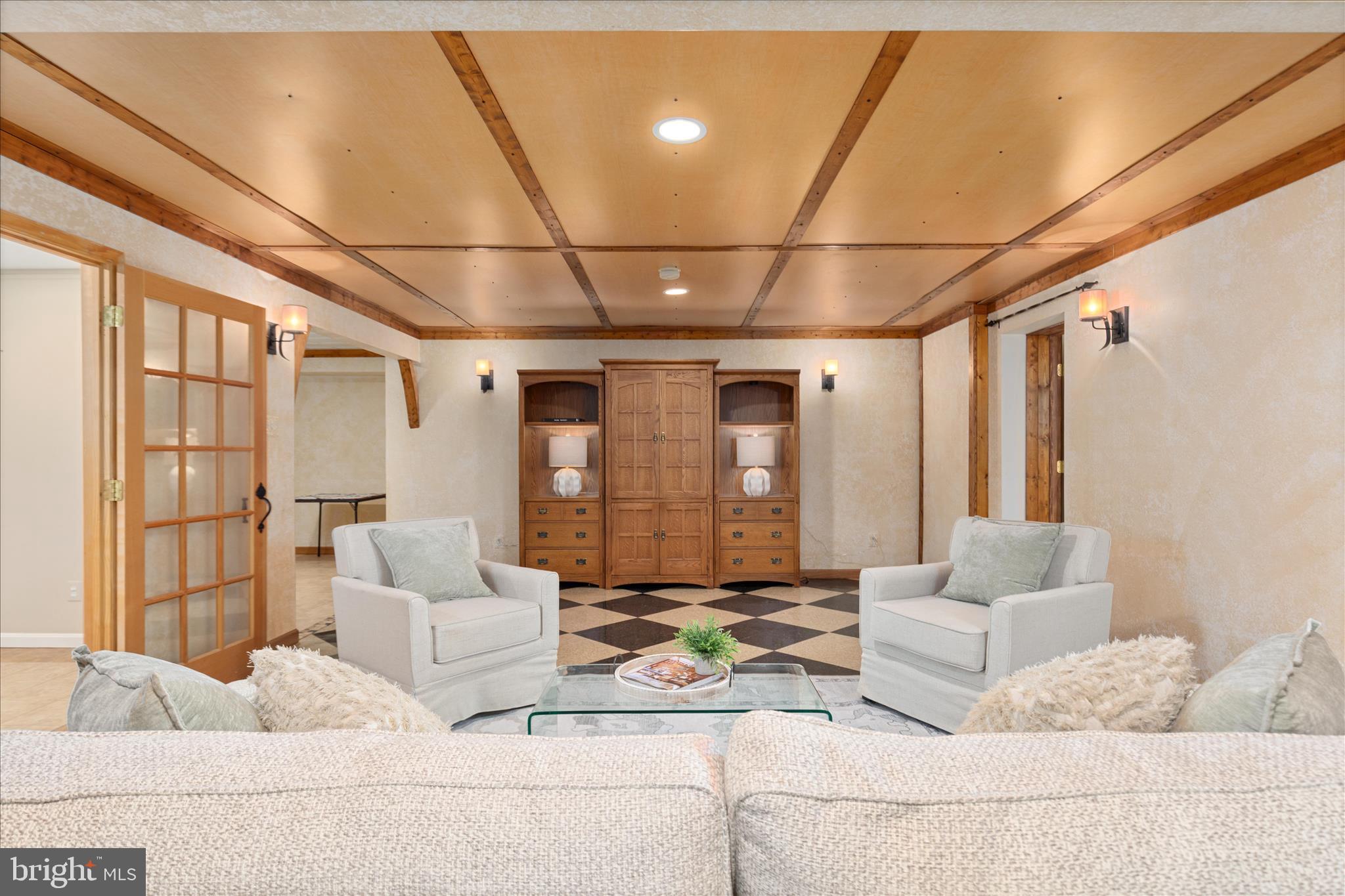 CROSSPOINTE - Residential