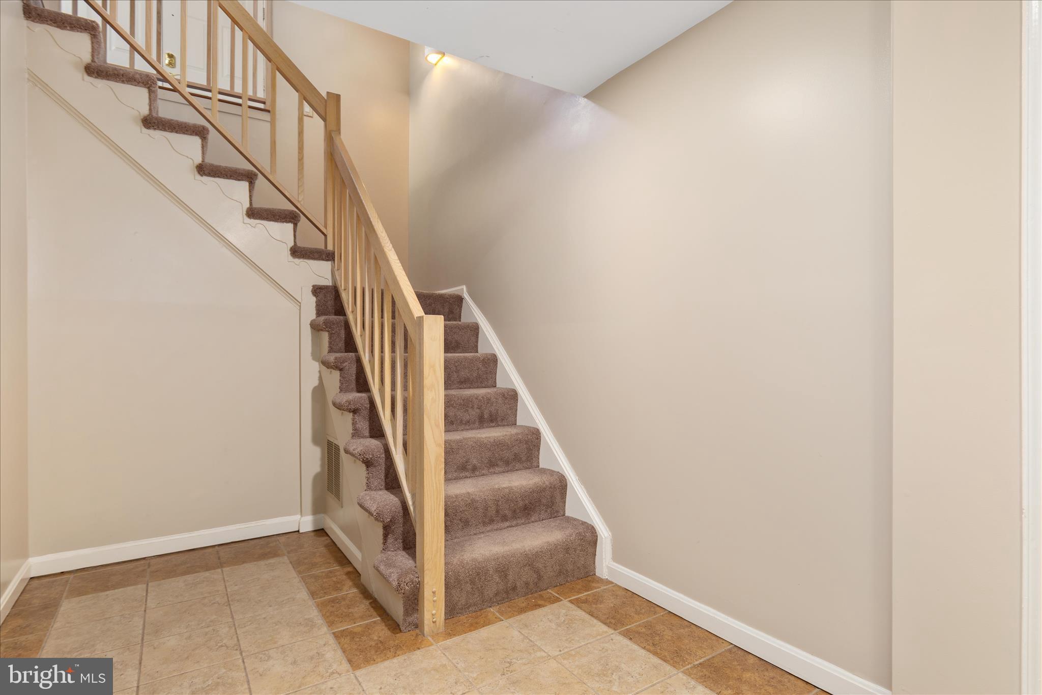 CROSSPOINTE - Residential