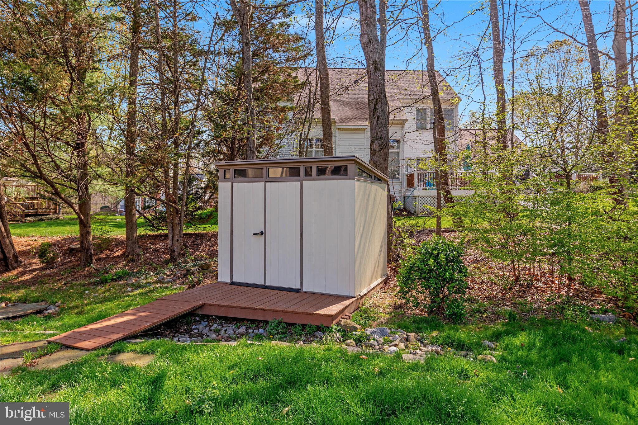 CROSSPOINTE - Residential