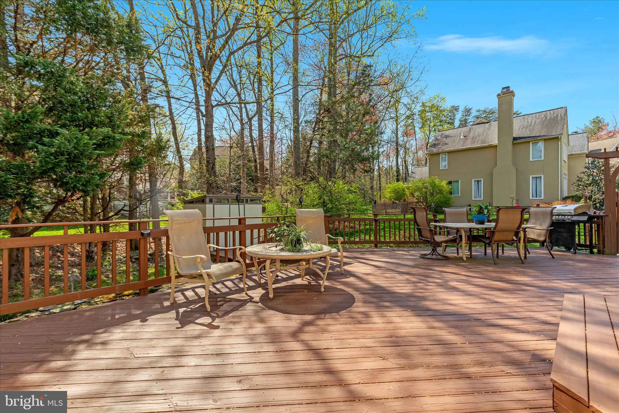 CROSSPOINTE - Residential