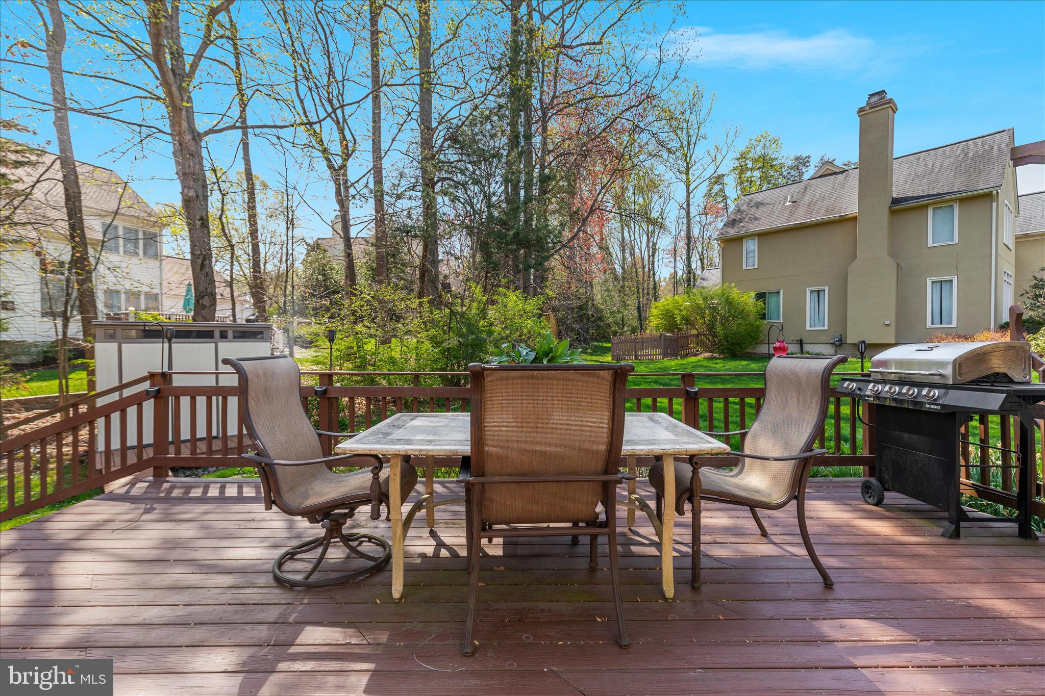 CROSSPOINTE - Residential