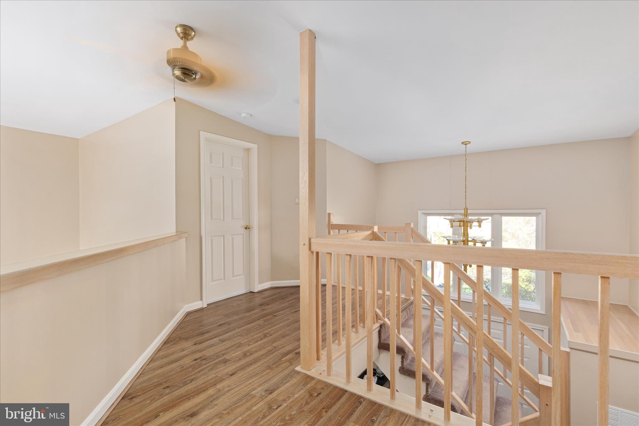 CROSSPOINTE - Residential