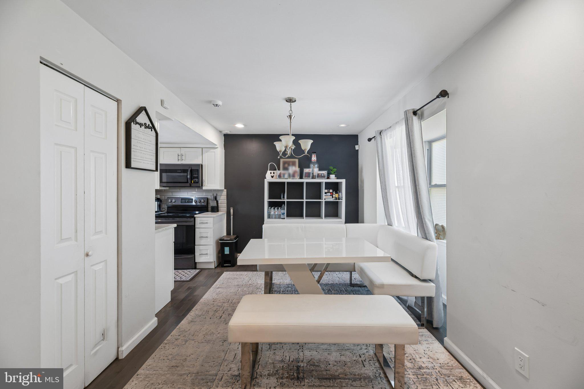 WOODSTREAM VILLAGE PLAT O - Residential
