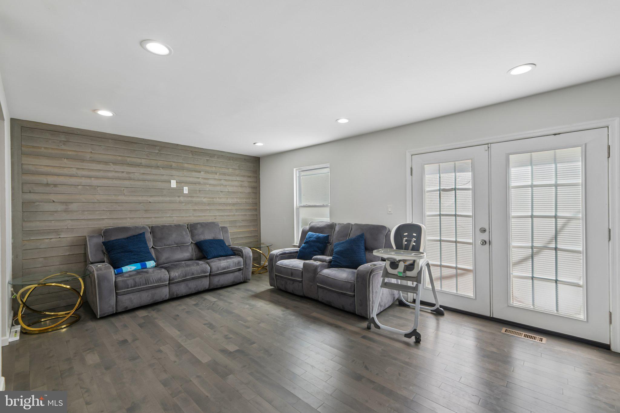 WOODSTREAM VILLAGE PLAT O - Residential