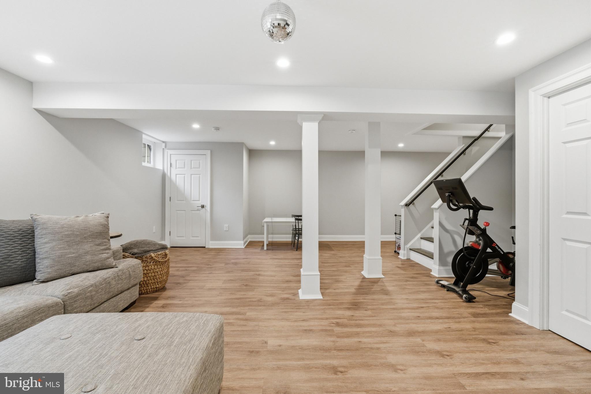 ECHO VALLEY - Residential