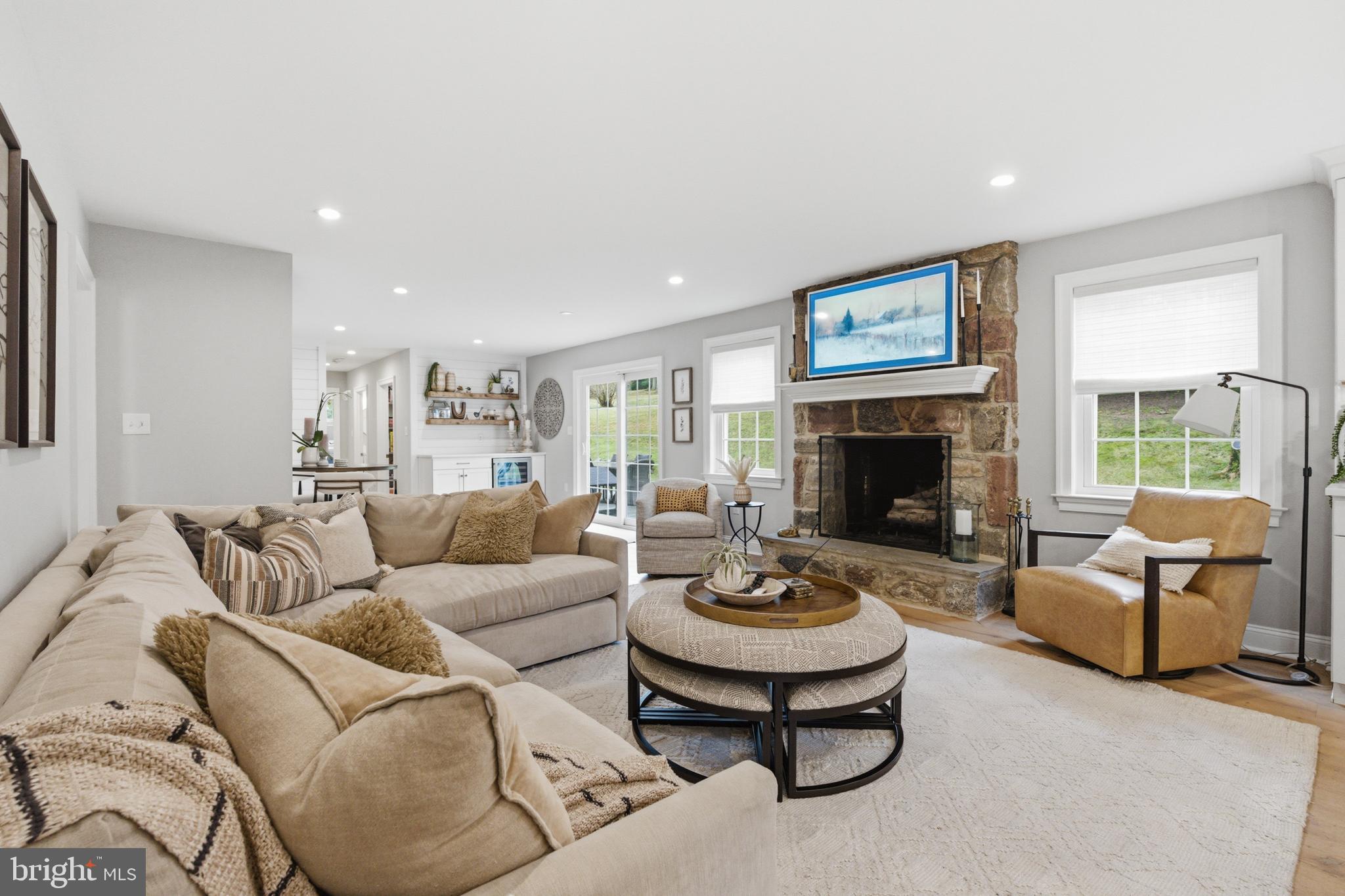 ECHO VALLEY - Residential