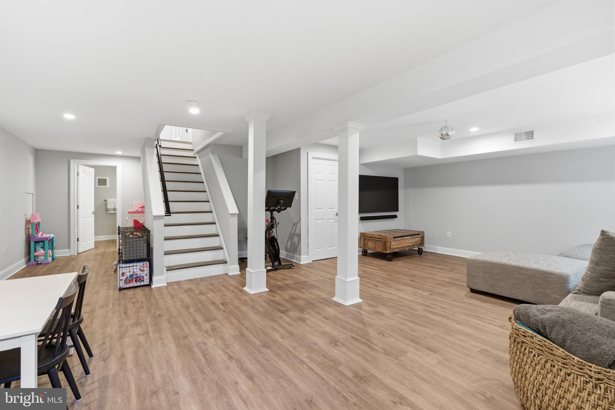 ECHO VALLEY - Residential