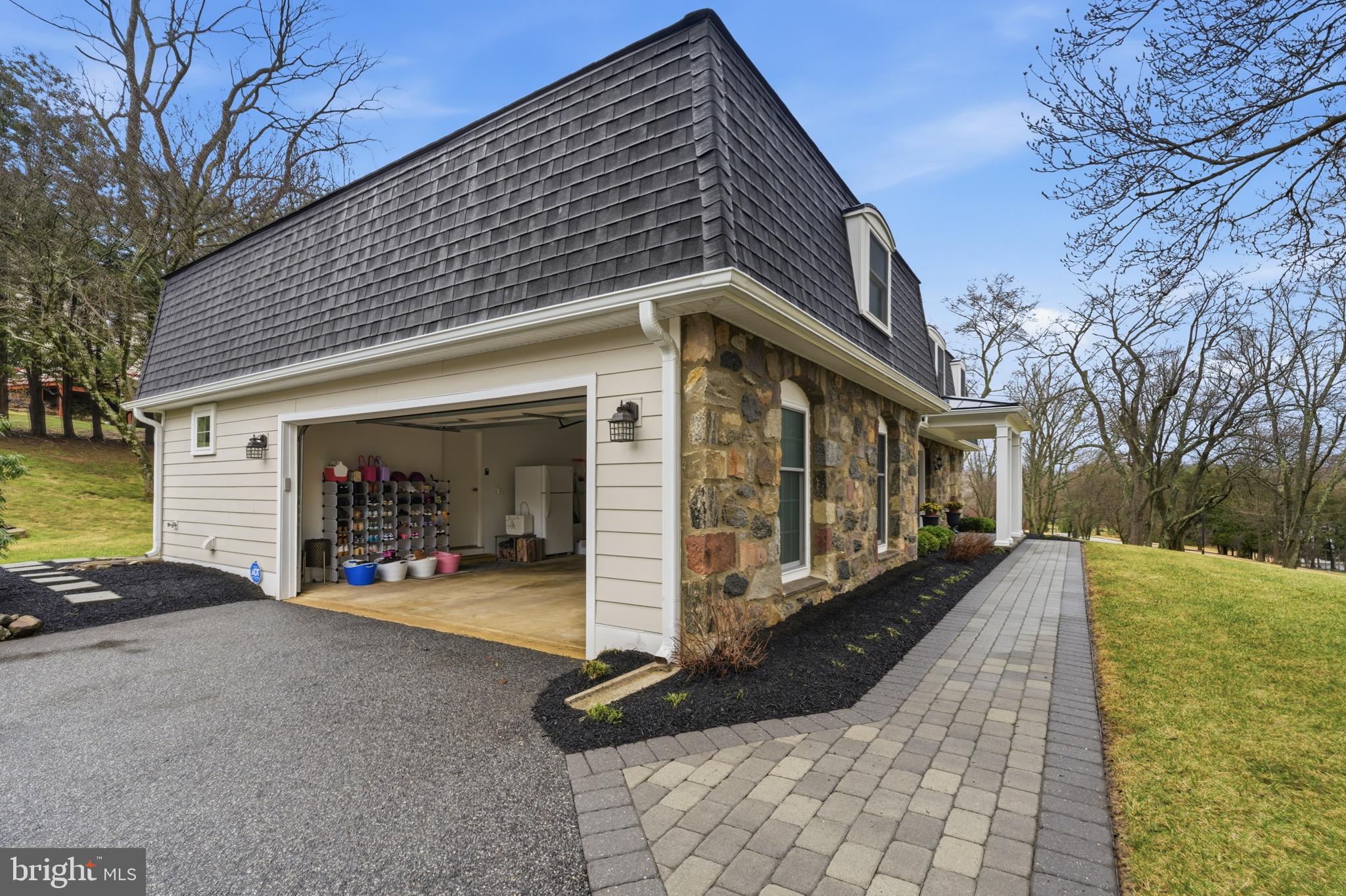 ECHO VALLEY - Residential