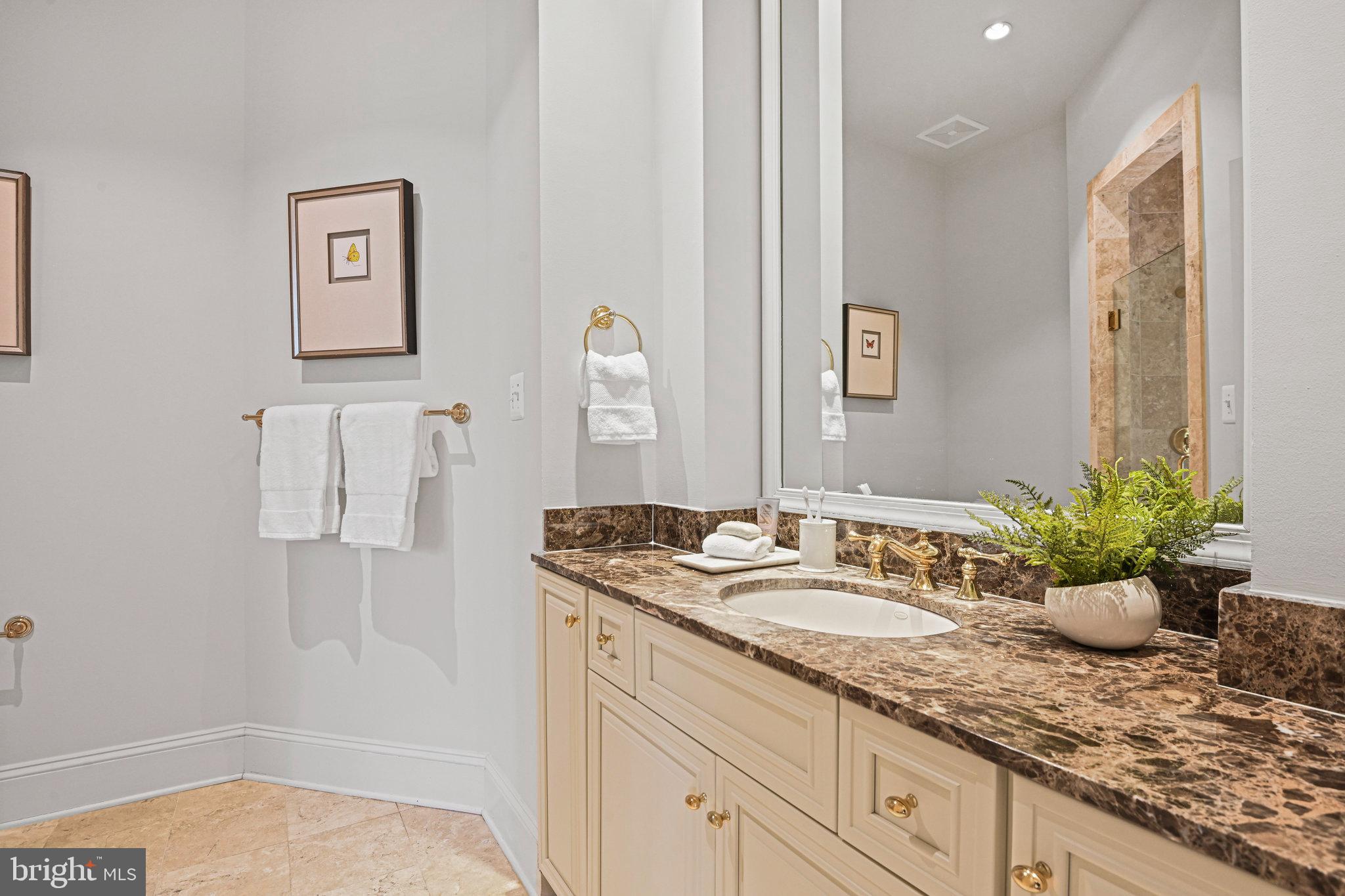 THE RESERVE - Residential