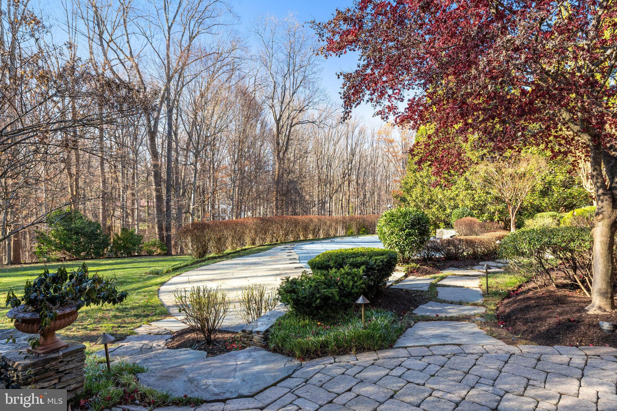 THE RESERVE - Residential