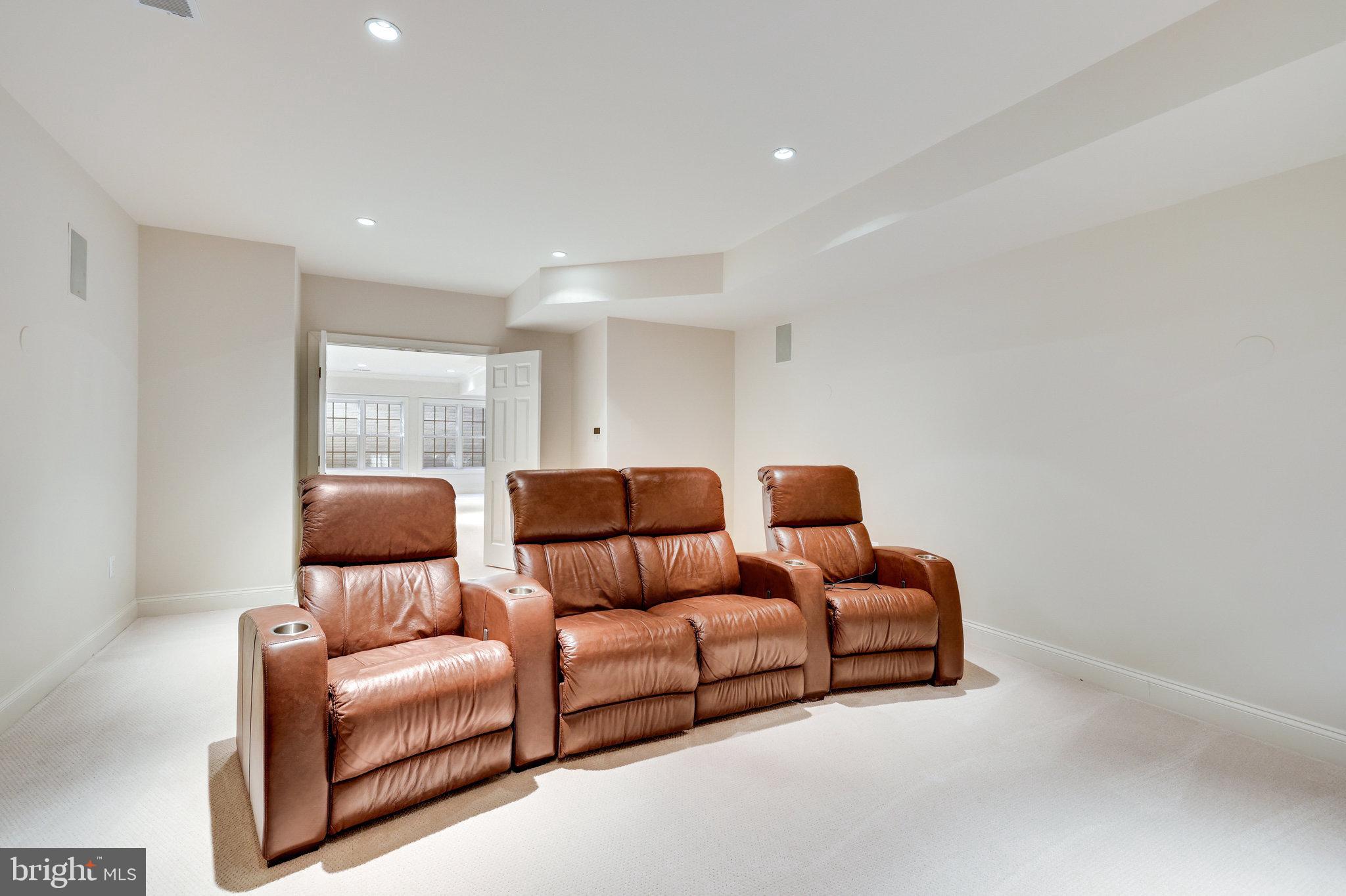 THE RESERVE - Residential