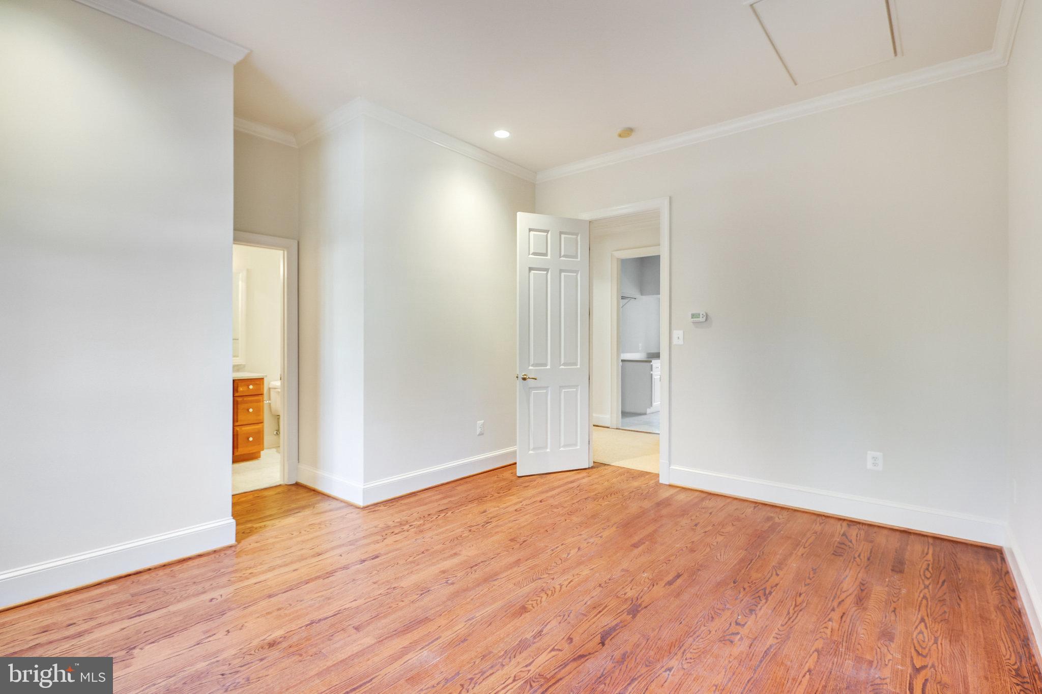 THE RESERVE - Residential