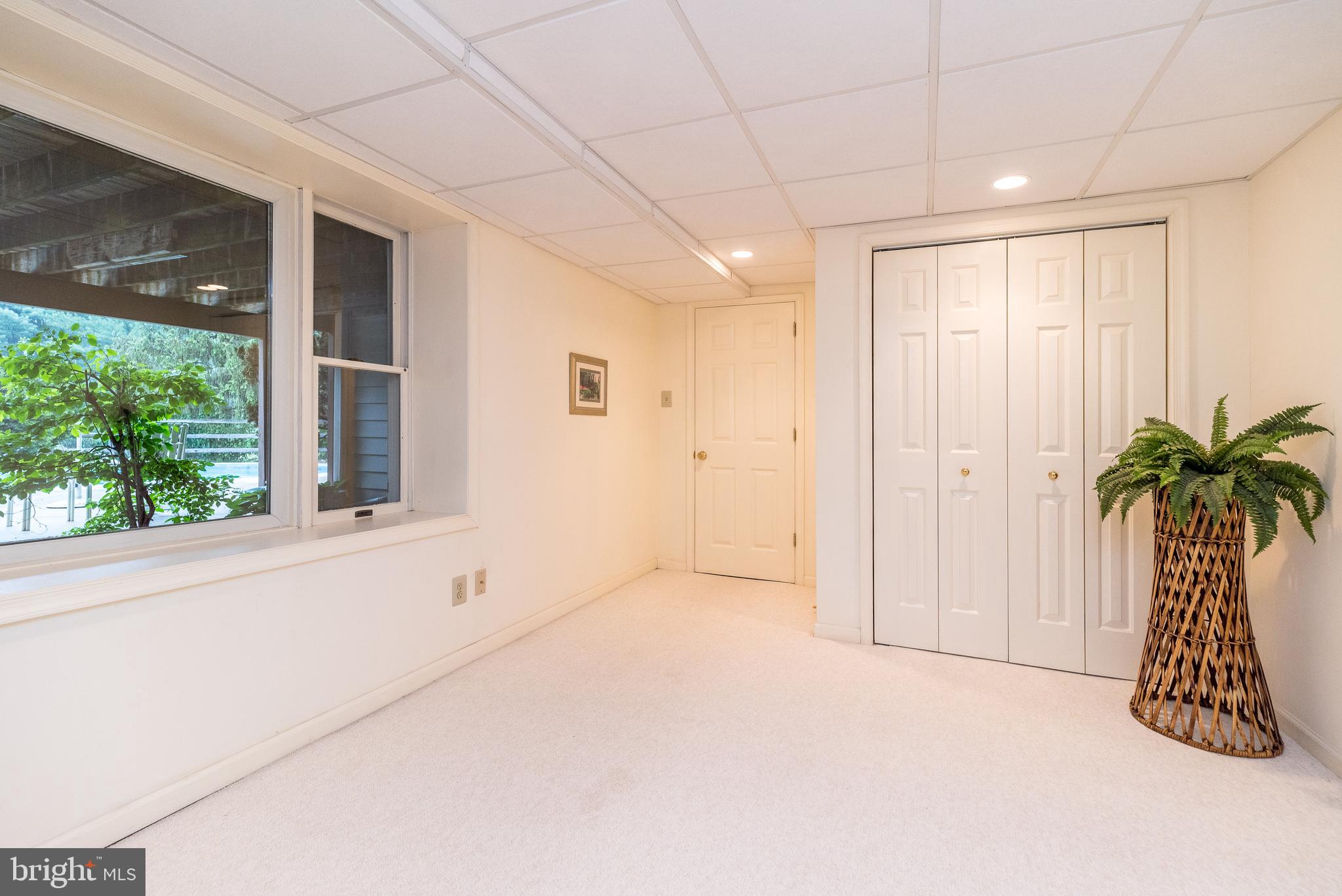 RED FOX FARMS - Residential