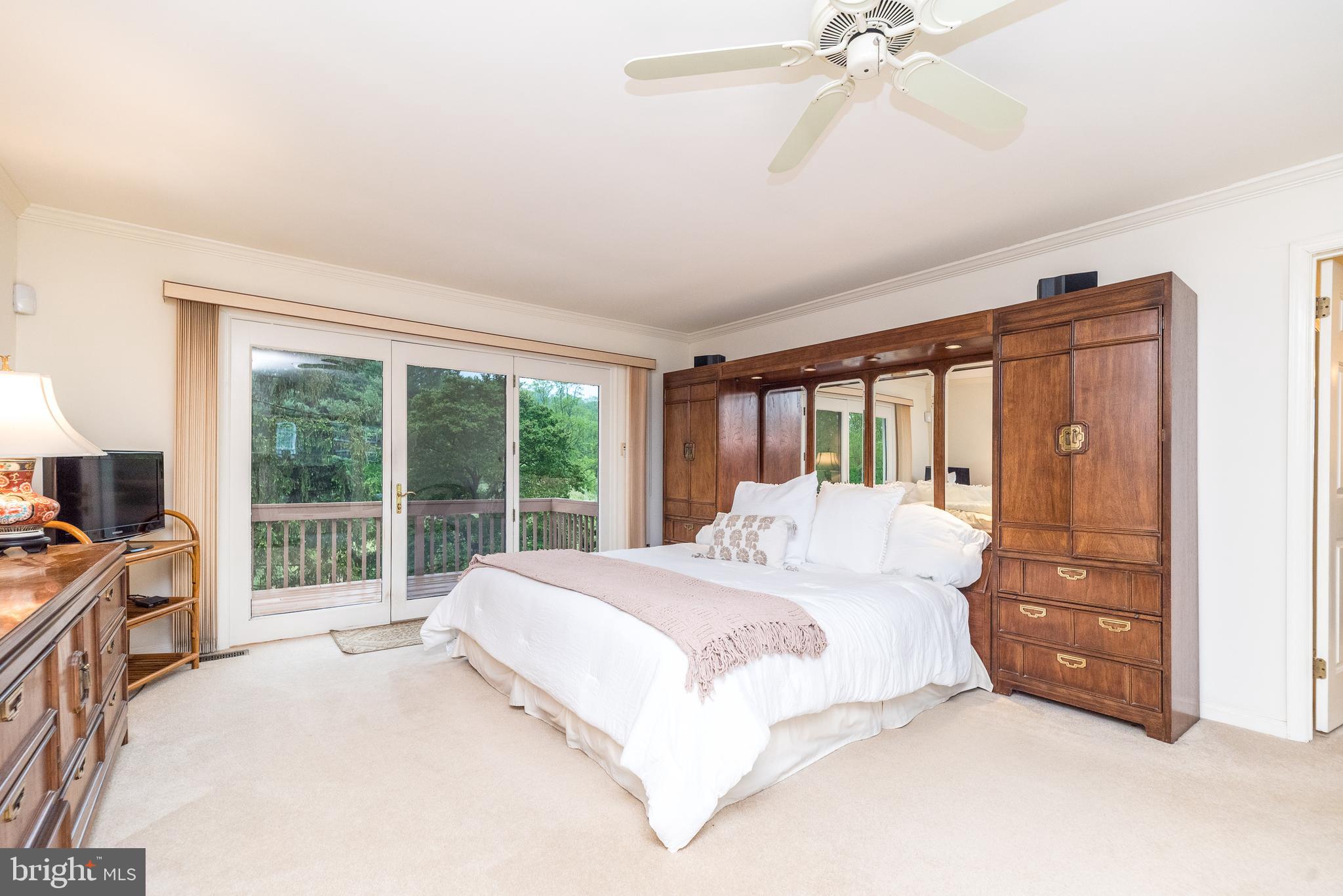 RED FOX FARMS - Residential