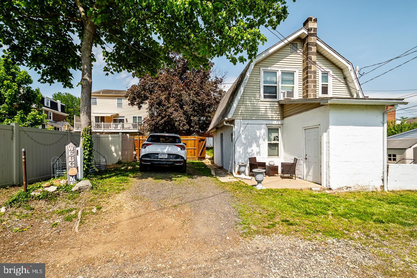 CONSHOHOCKEN - Residential Income