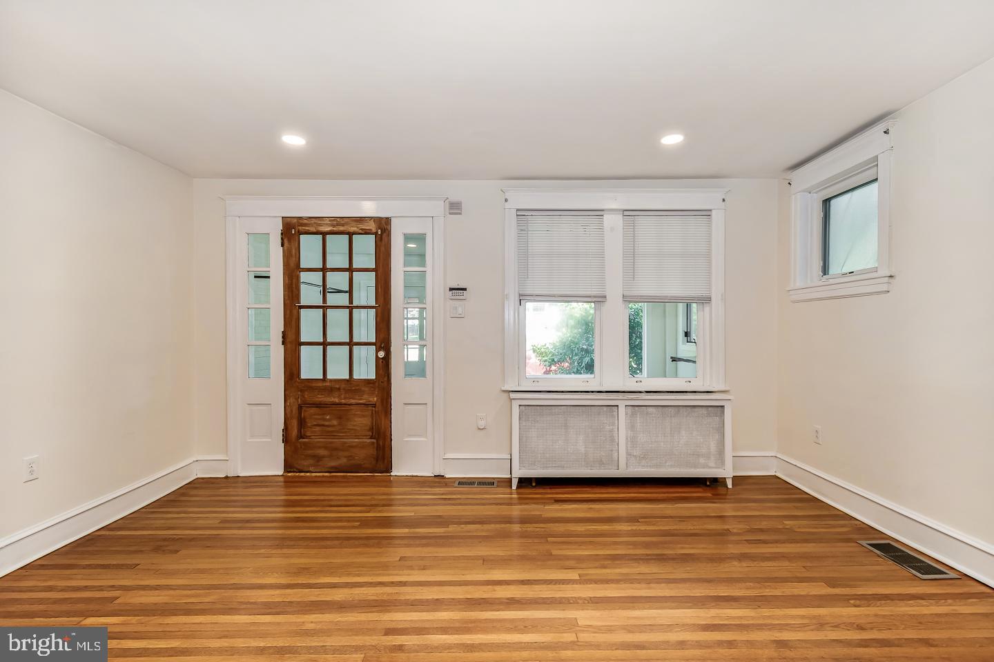 CONSHOHOCKEN - Residential Income