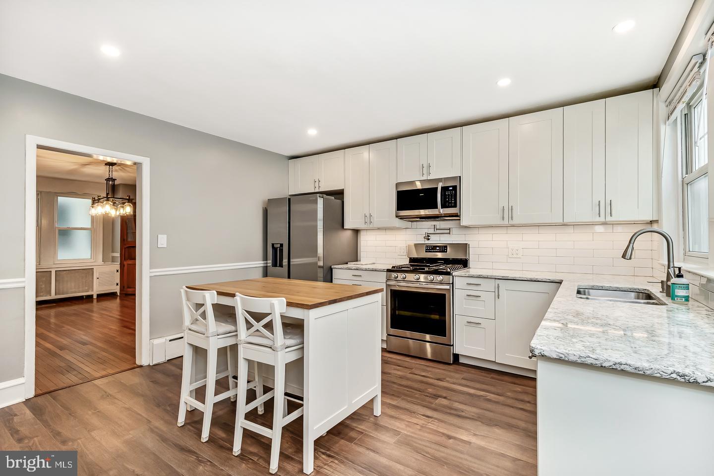 CONSHOHOCKEN - Residential Income