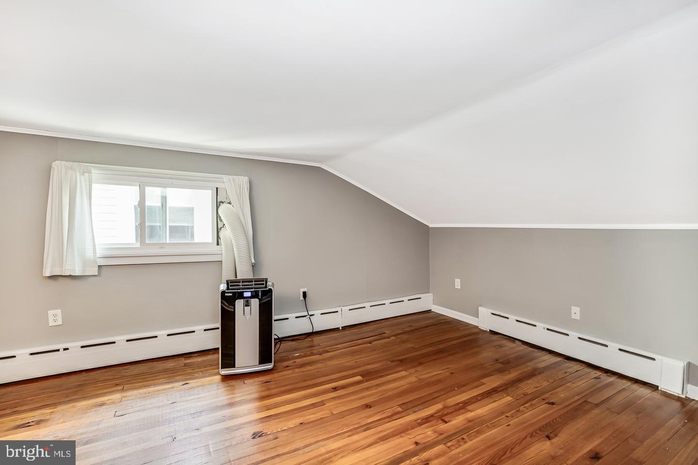 CONSHOHOCKEN - Residential Income