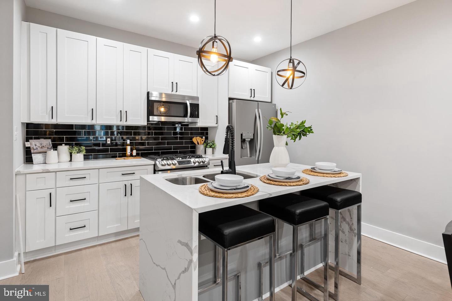 213 BATES STREET NW 1