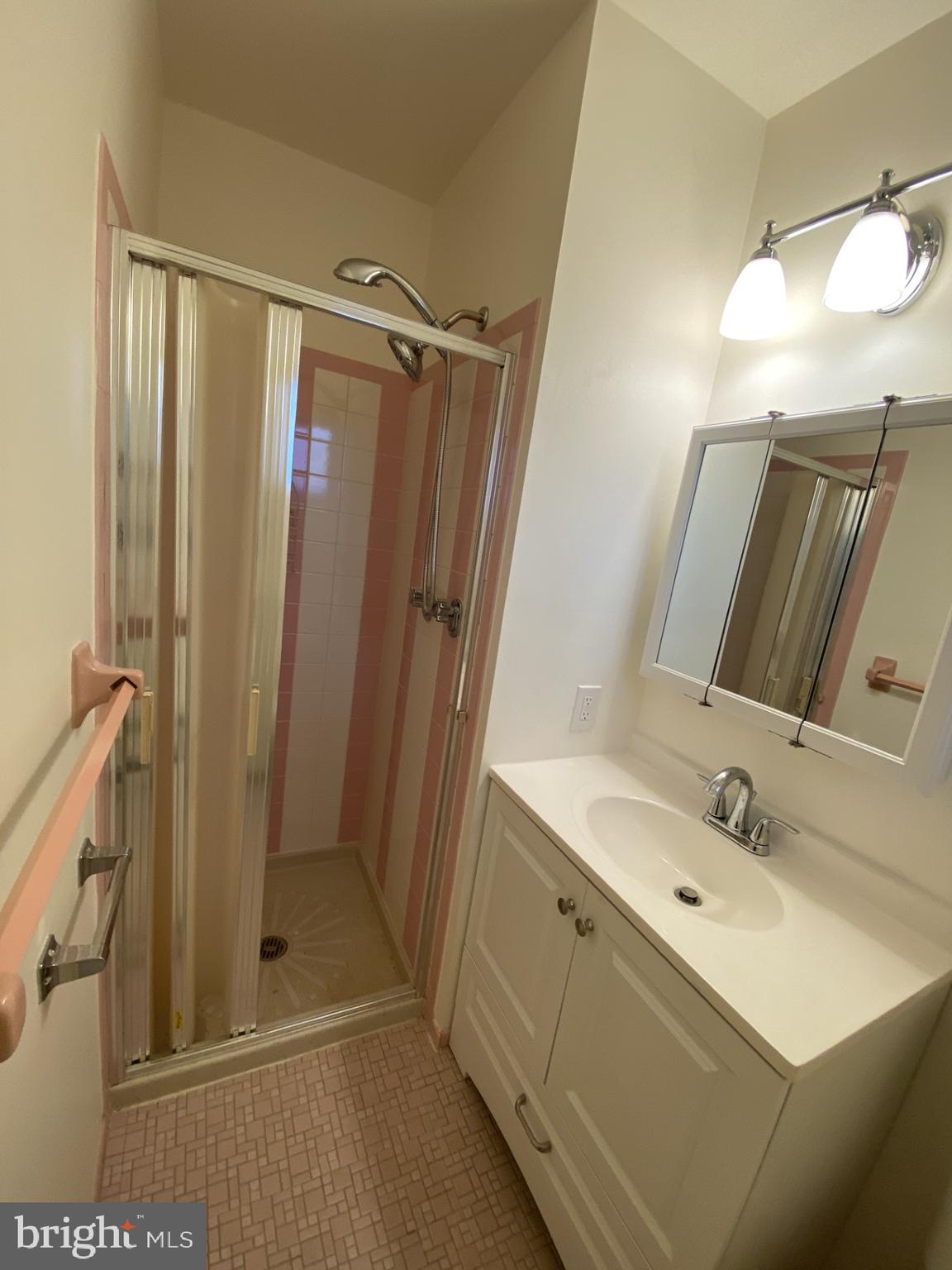 APPLE GROVE - Residential