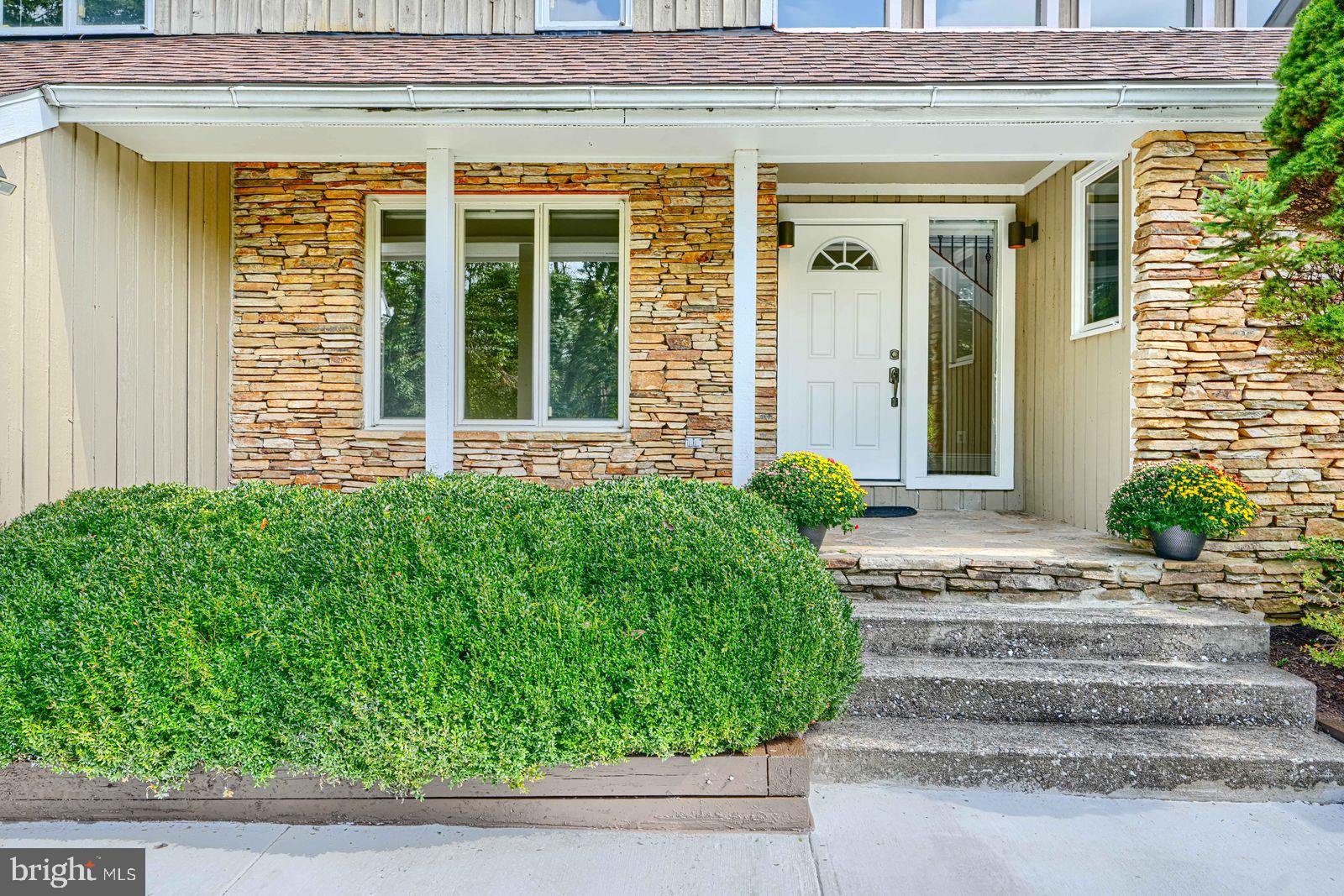 VALLEY HEIGHTS - Residential