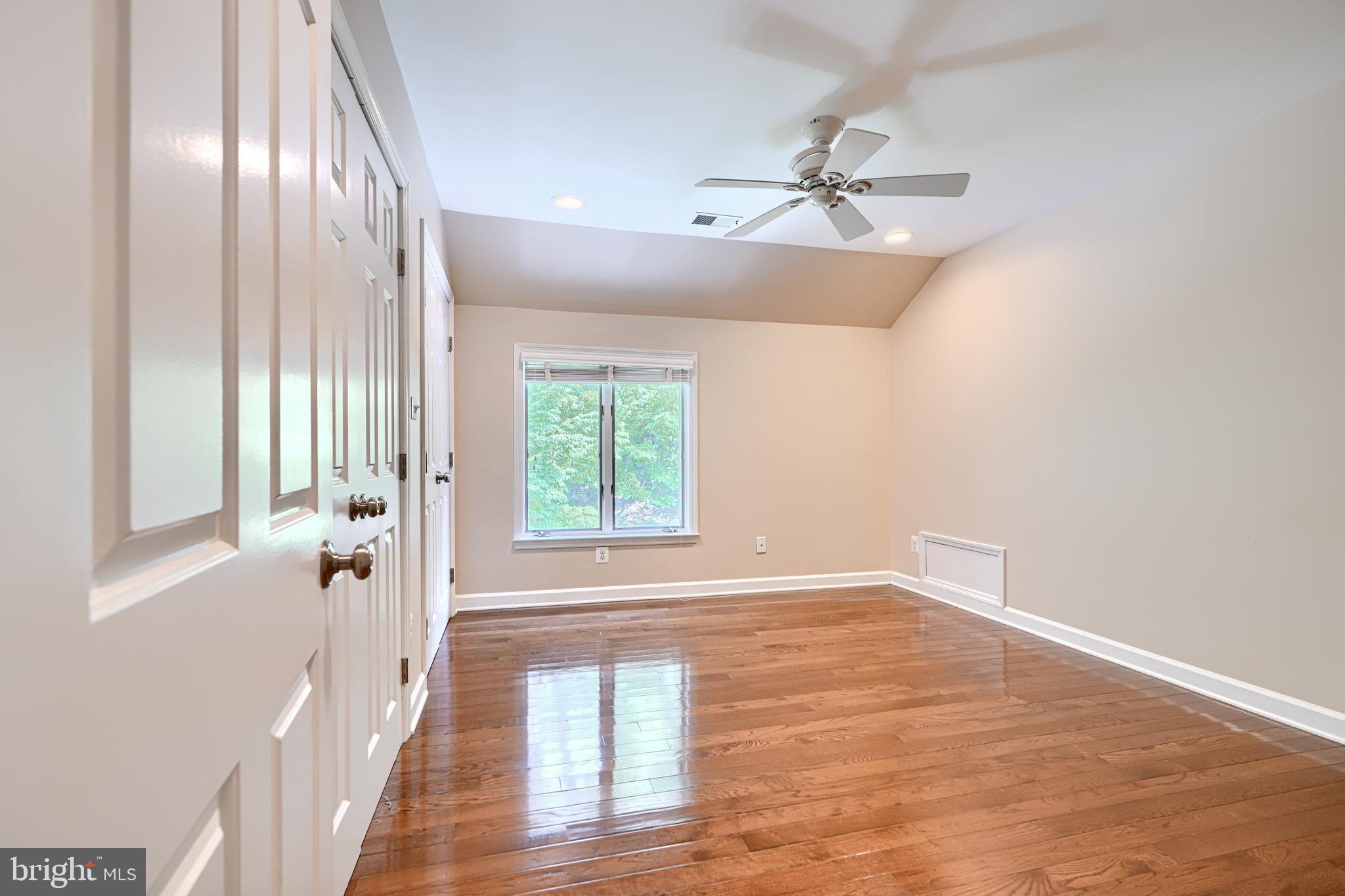 VALLEY HEIGHTS - Residential