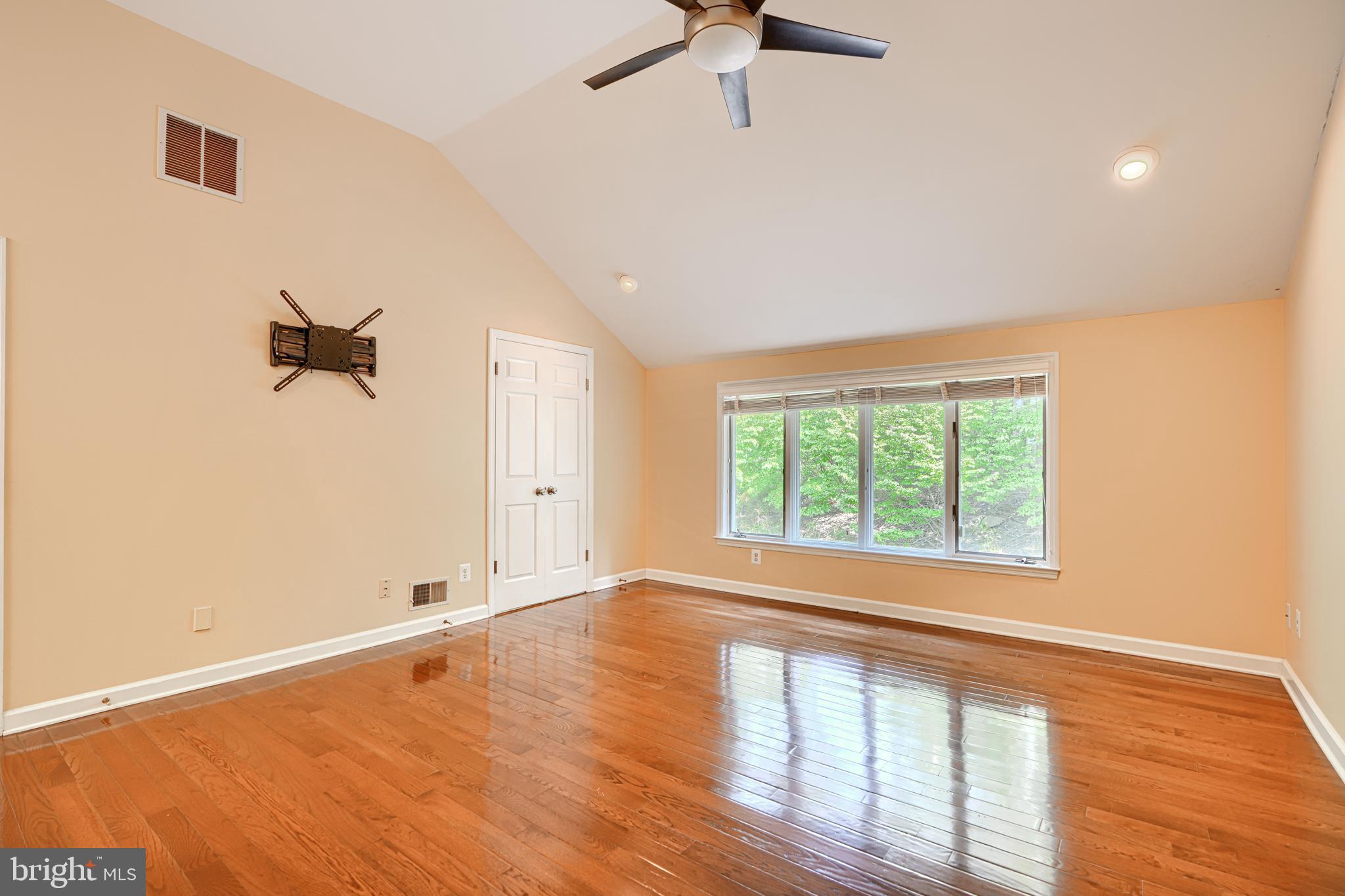 VALLEY HEIGHTS - Residential