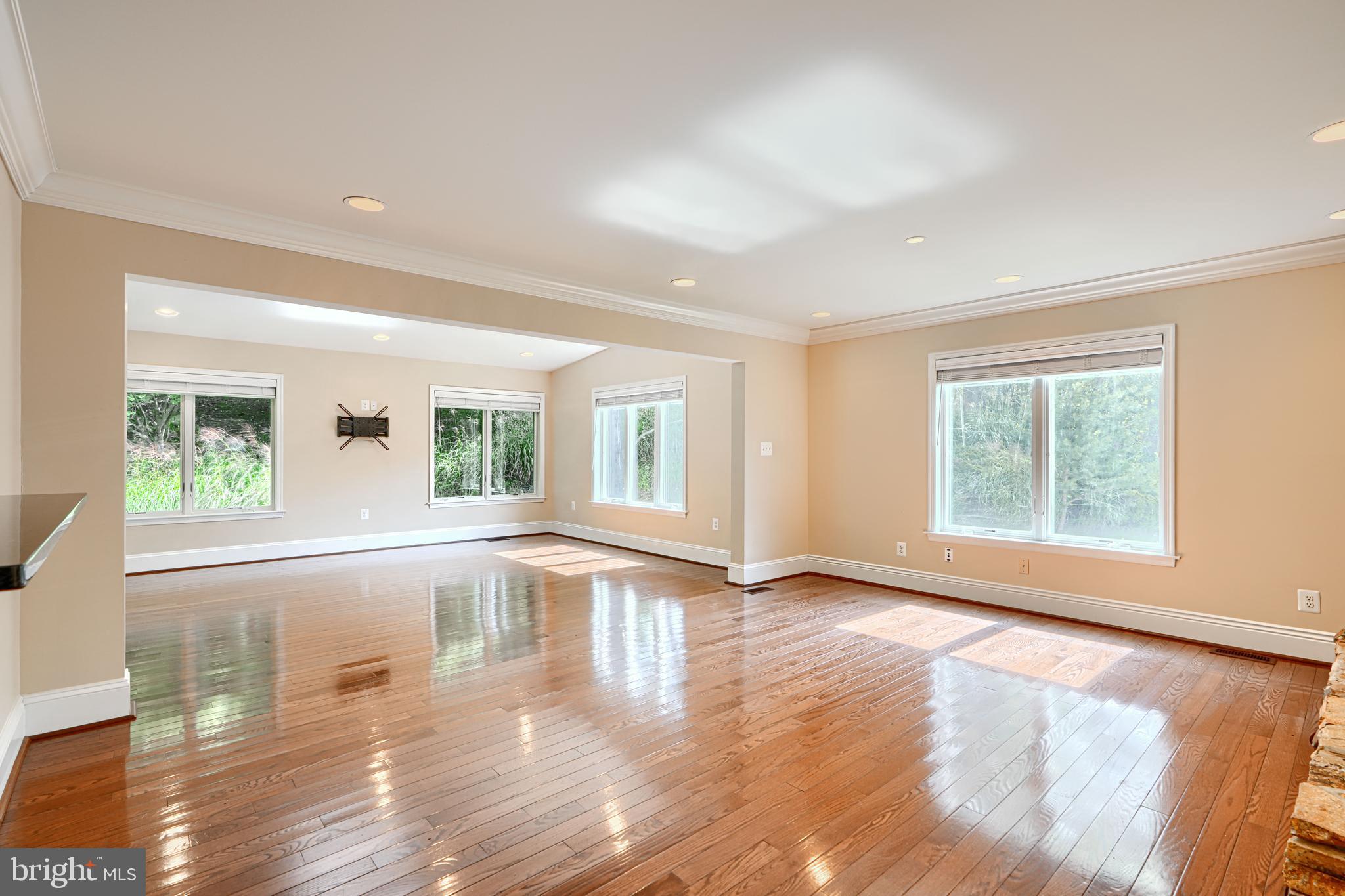 VALLEY HEIGHTS - Residential