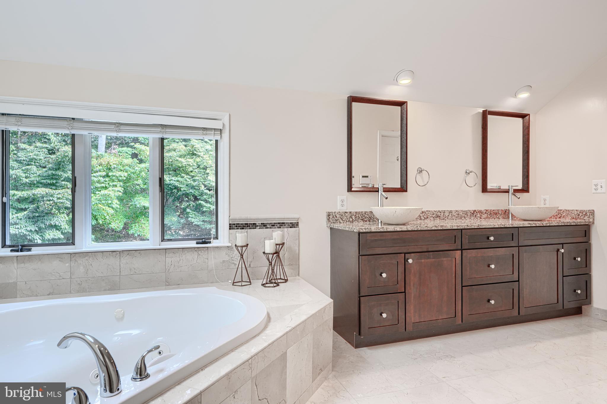 VALLEY HEIGHTS - Residential