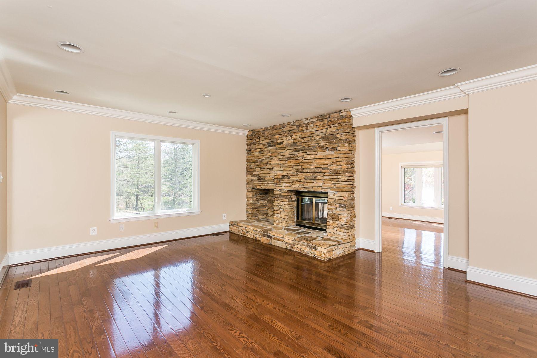 VALLEY HEIGHTS - Residential