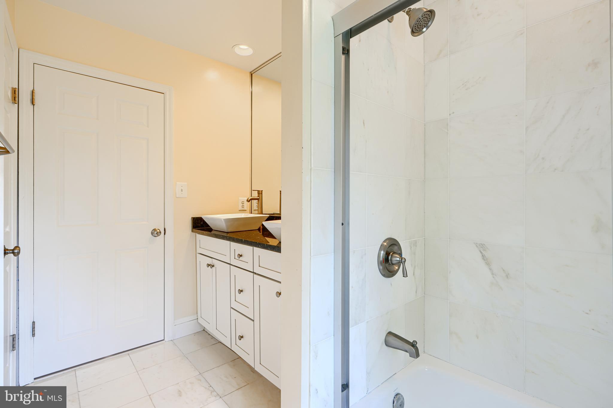 VALLEY HEIGHTS - Residential