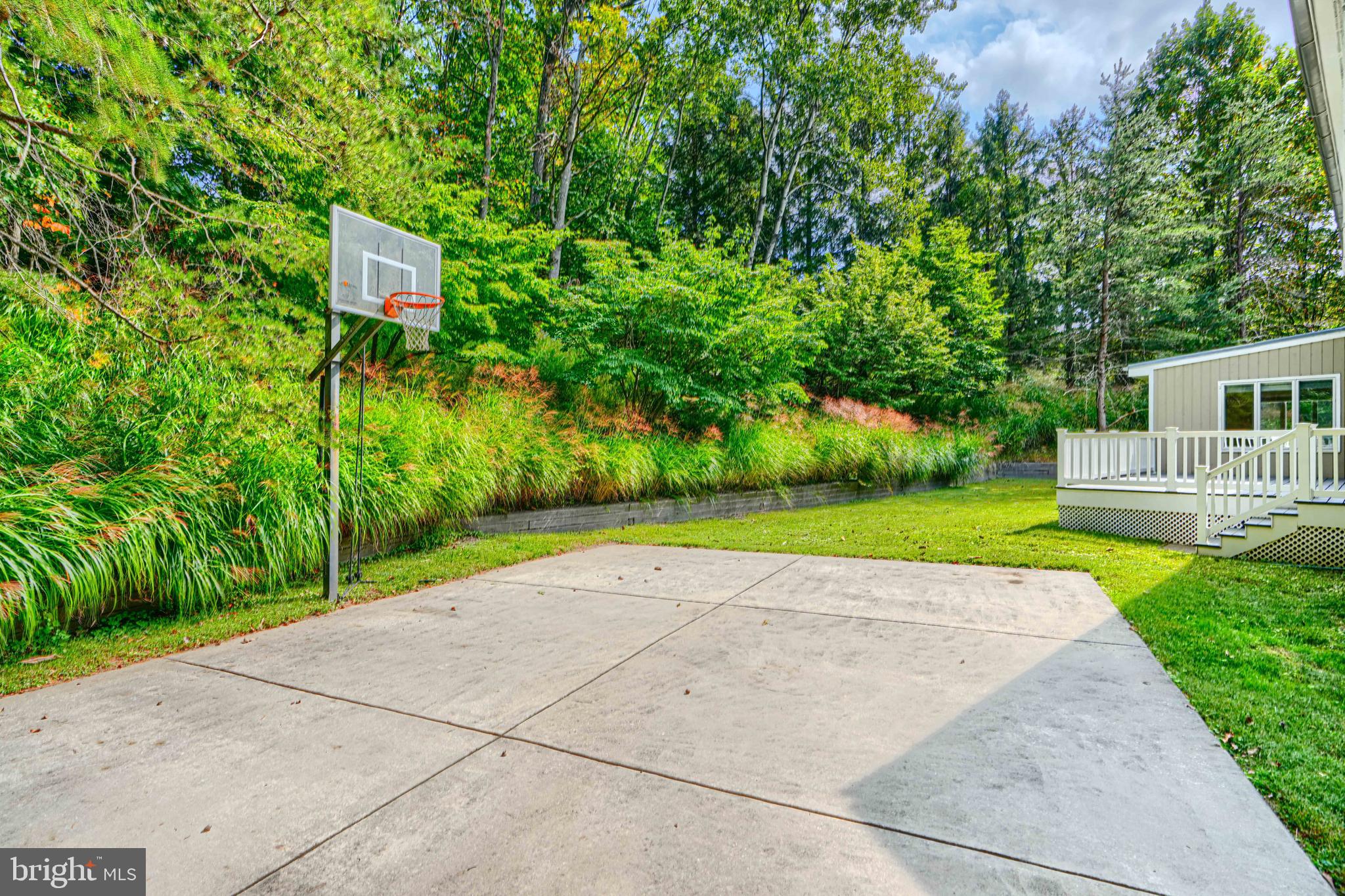 VALLEY HEIGHTS - Residential