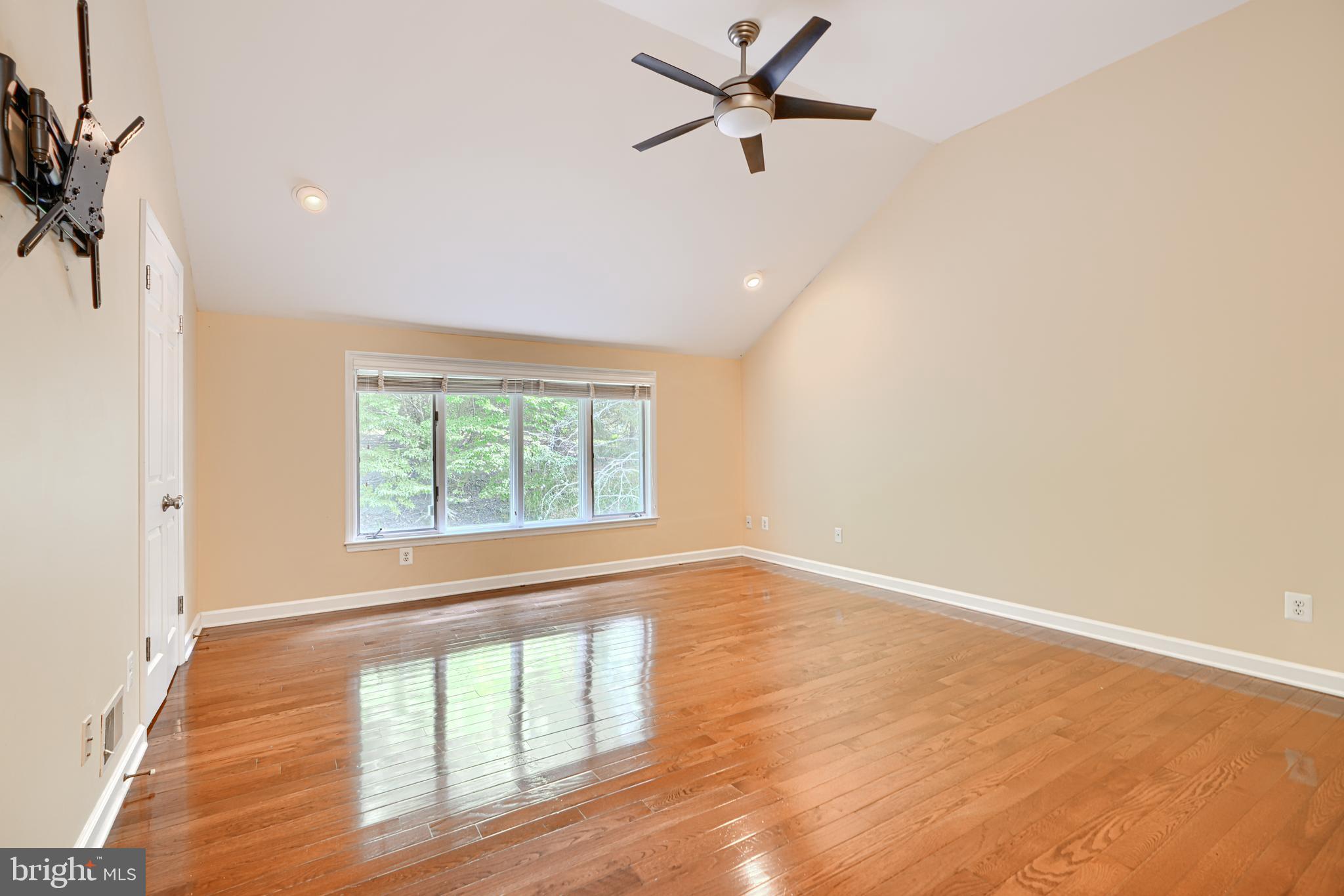 VALLEY HEIGHTS - Residential