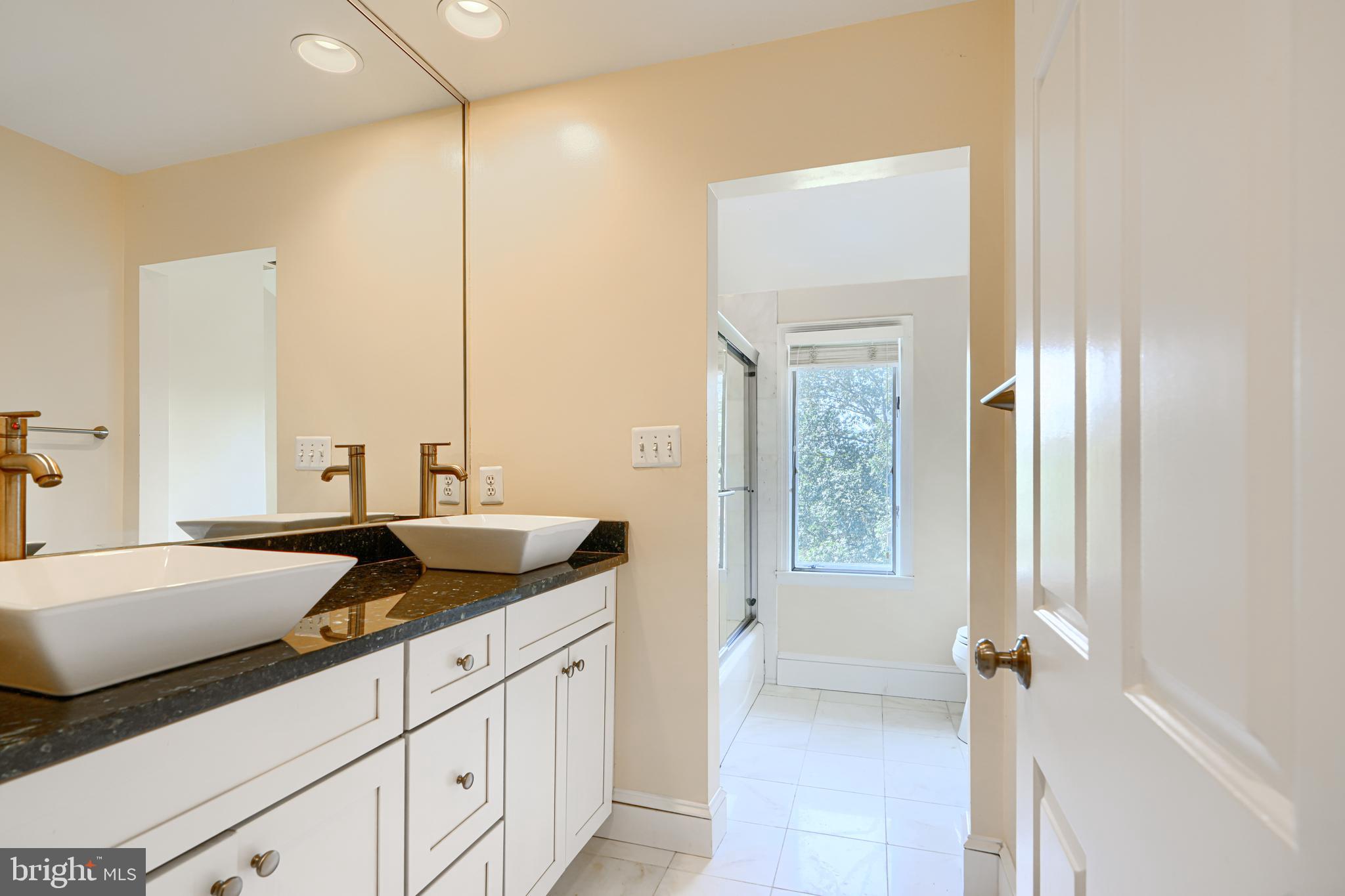 VALLEY HEIGHTS - Residential