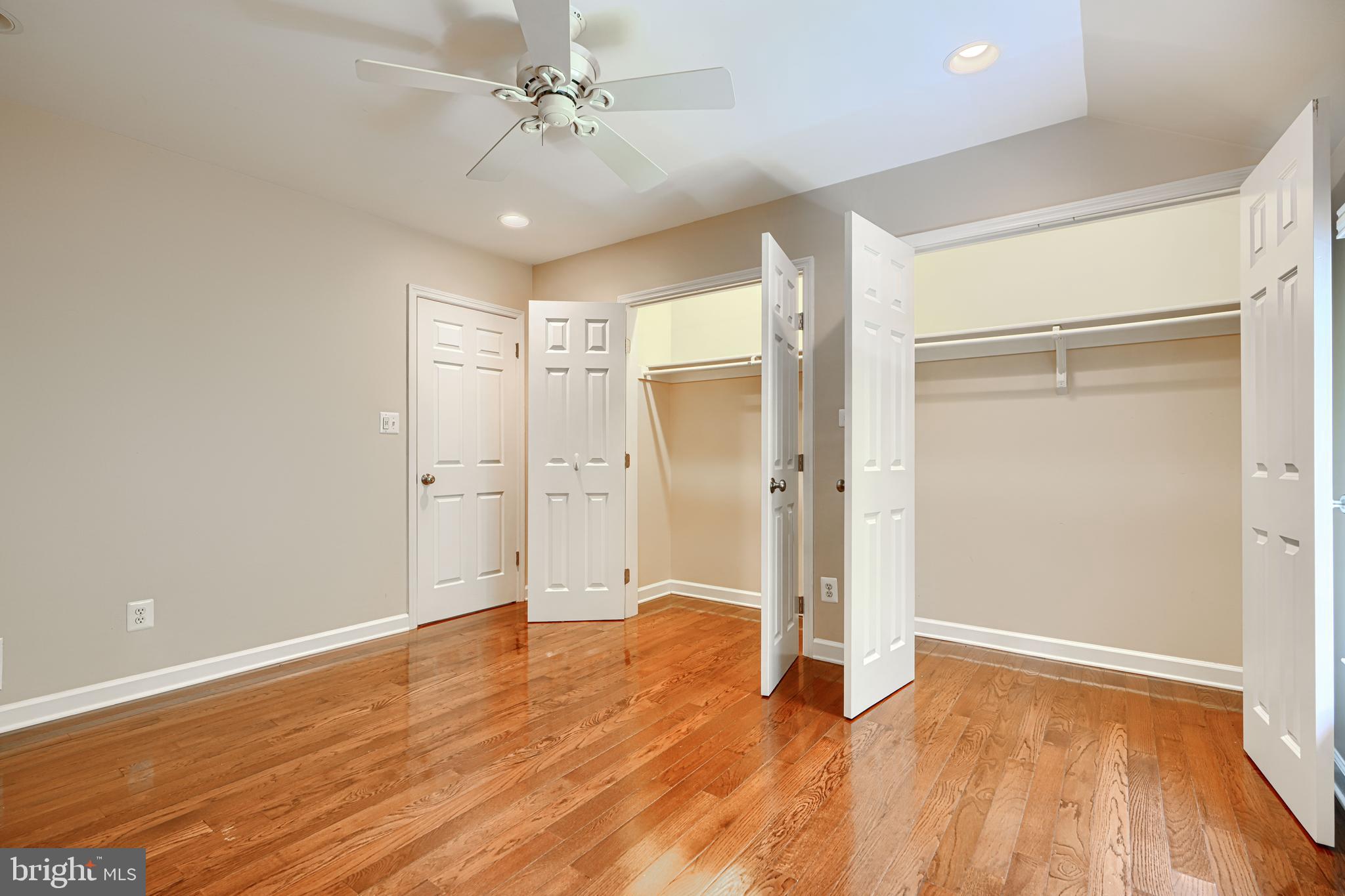 VALLEY HEIGHTS - Residential