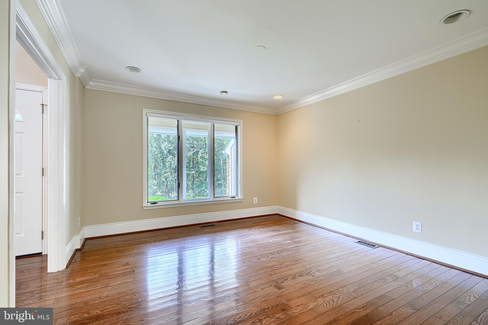 VALLEY HEIGHTS - Residential