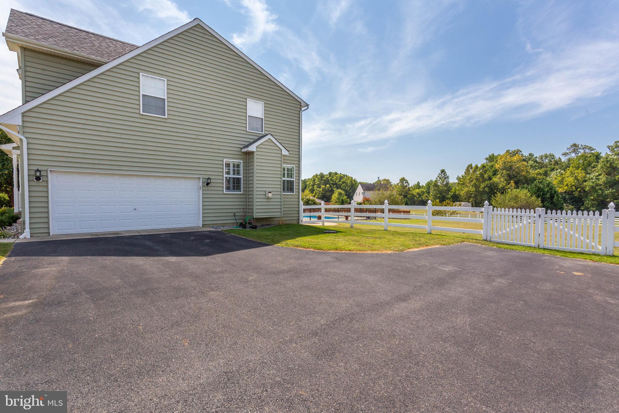 LEONARDTOWN FARMS - Residential