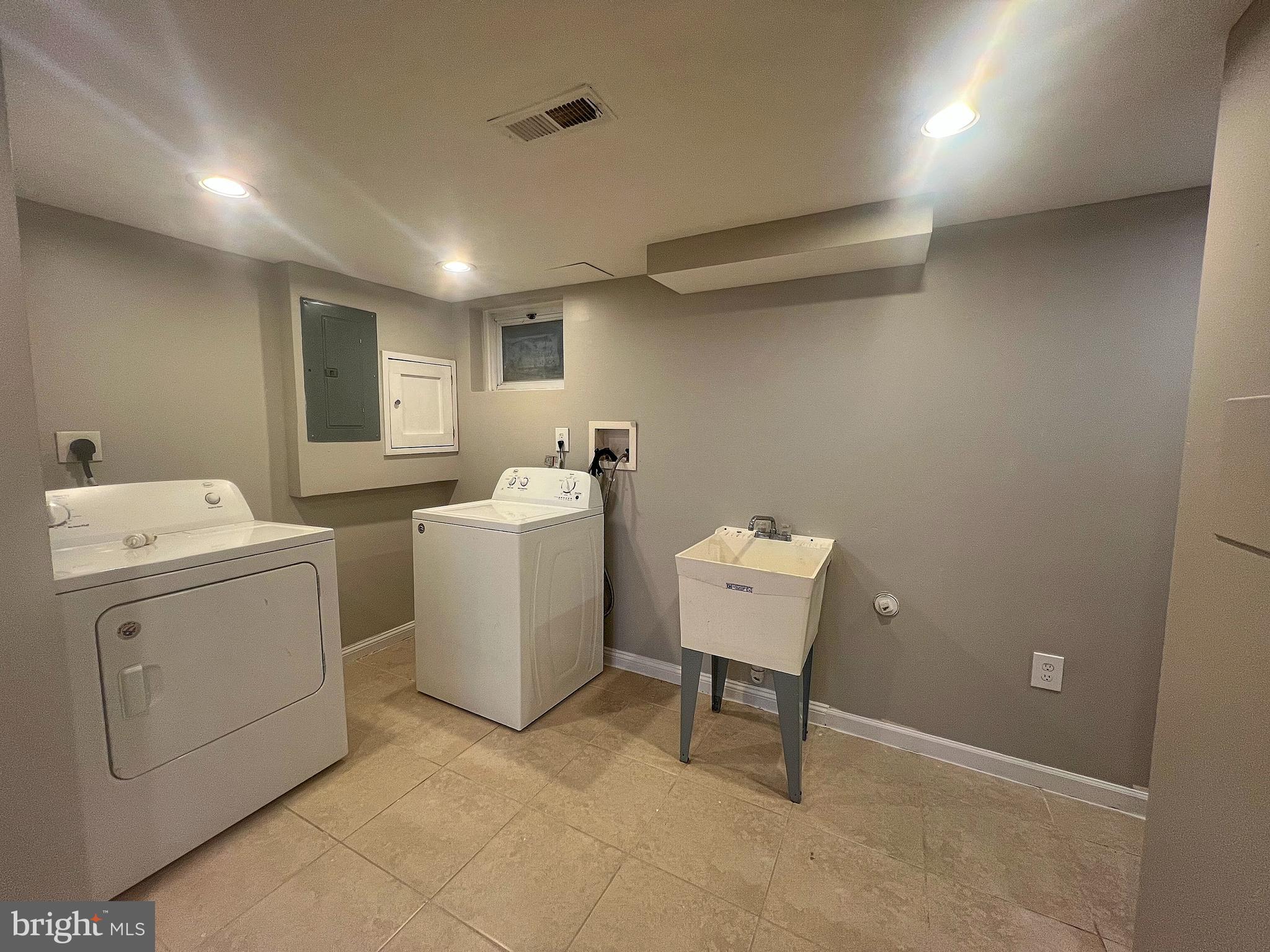 CAMERON VILLAGE - Residential