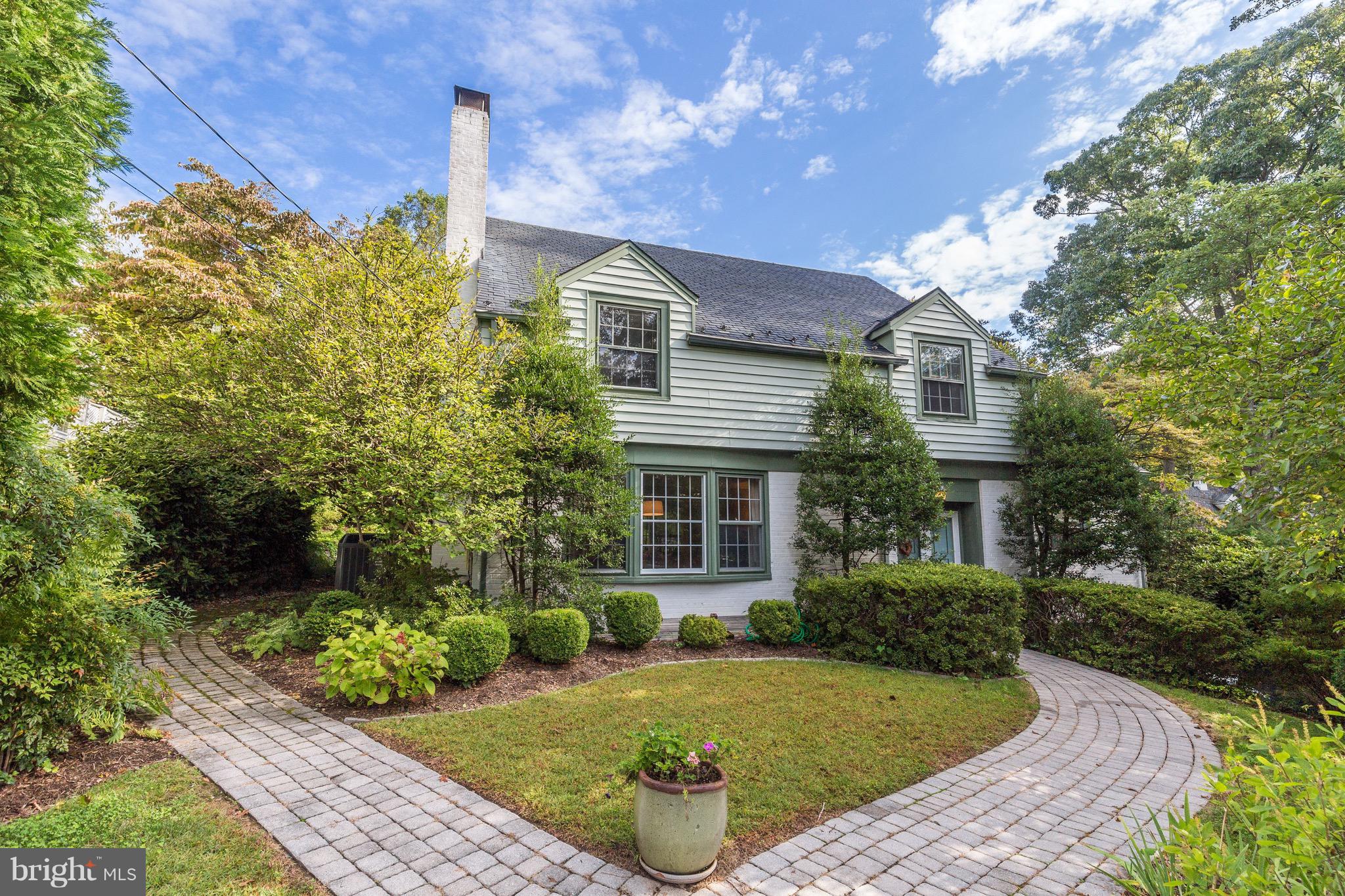 WESTMORELAND HILLS - Residential Lease