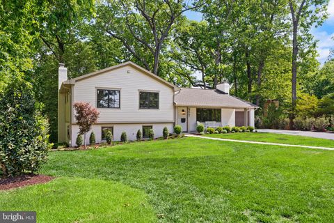 Photo of 3667 N Harrison Street, ARLINGTON, VA 22207 (MLS # VAAR2073198)