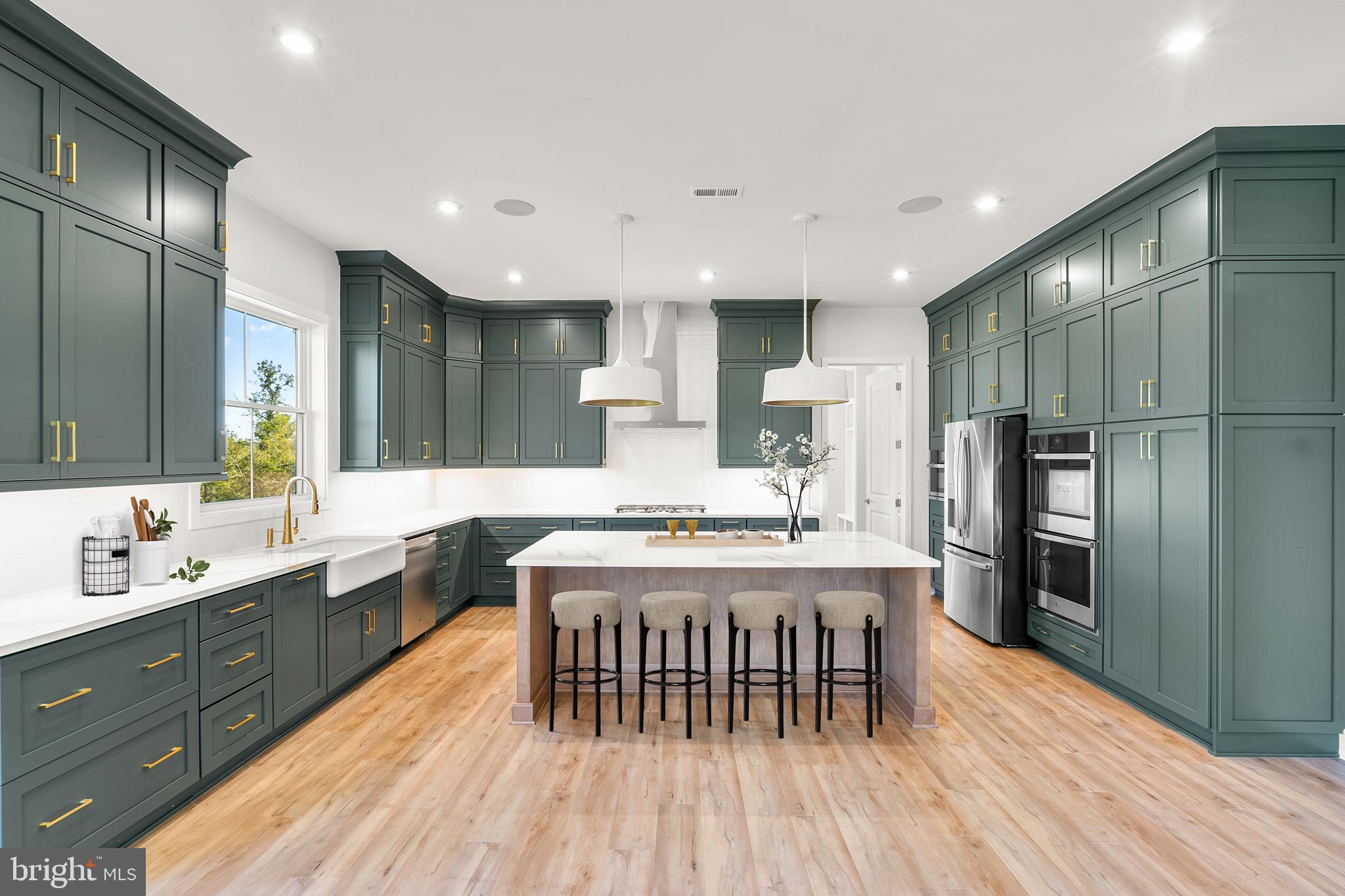 GLENMORE FARM - Residential