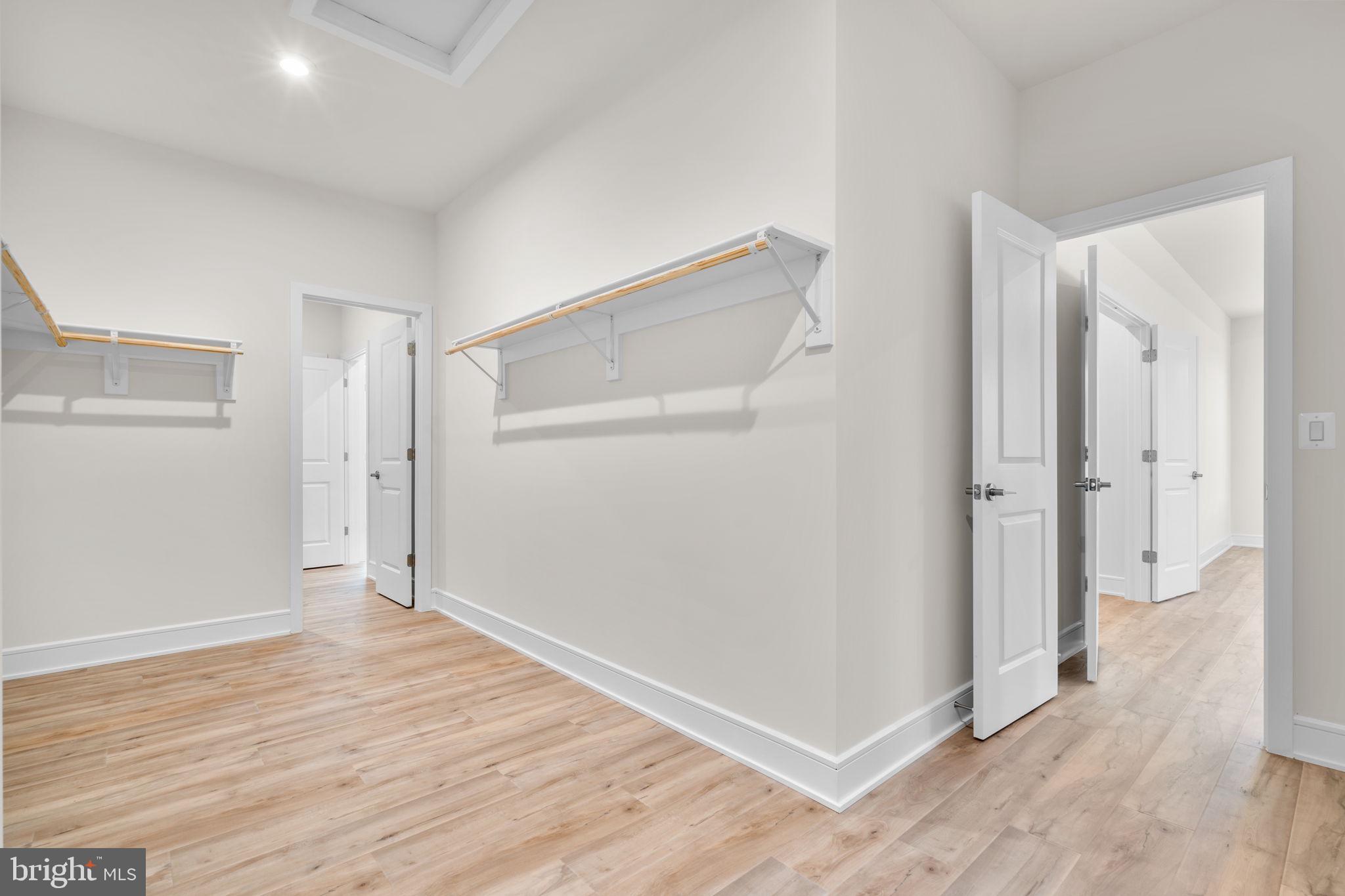 GLENMORE FARM - Residential