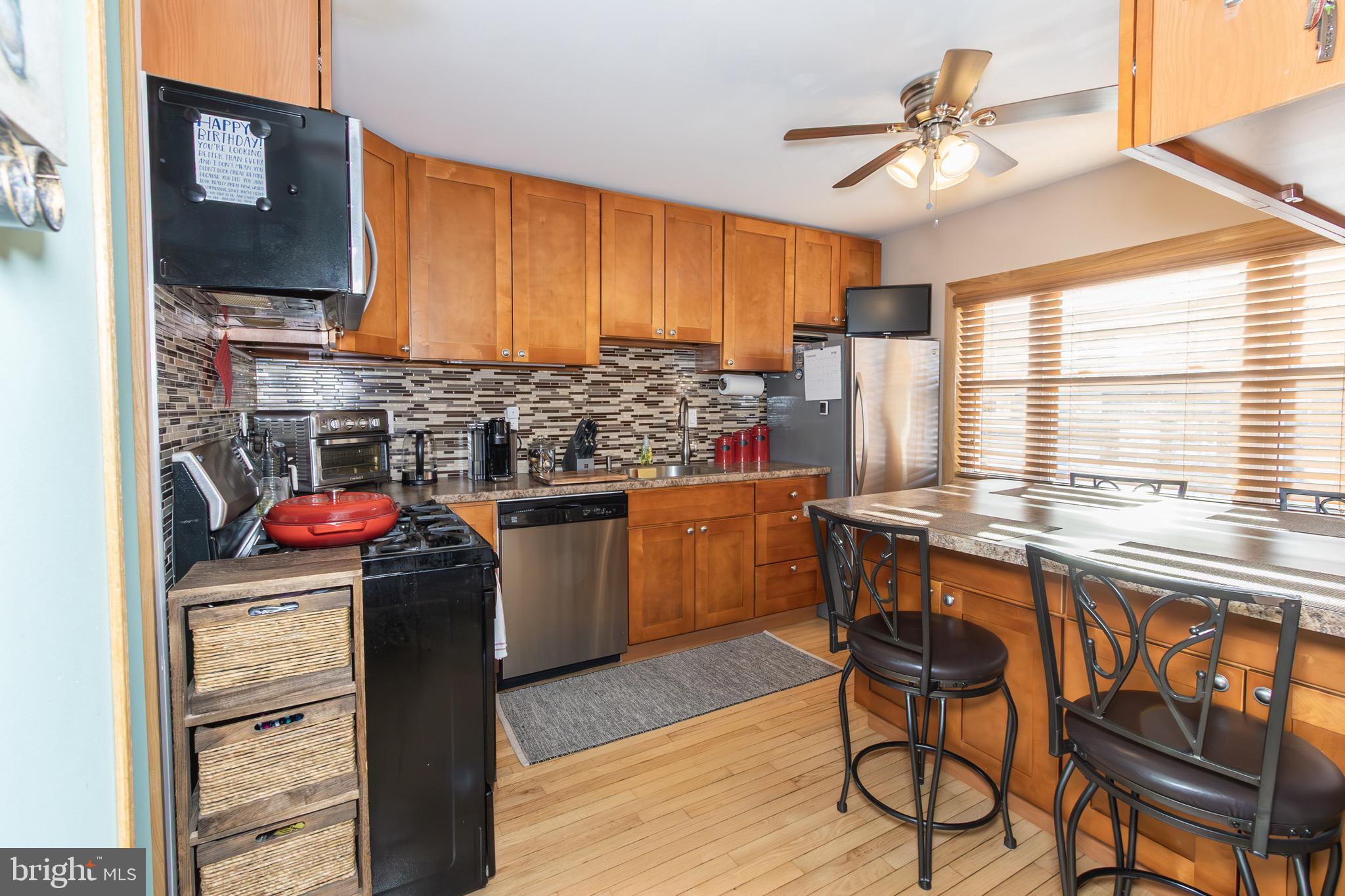 3349 MORNING GLORY ROAD